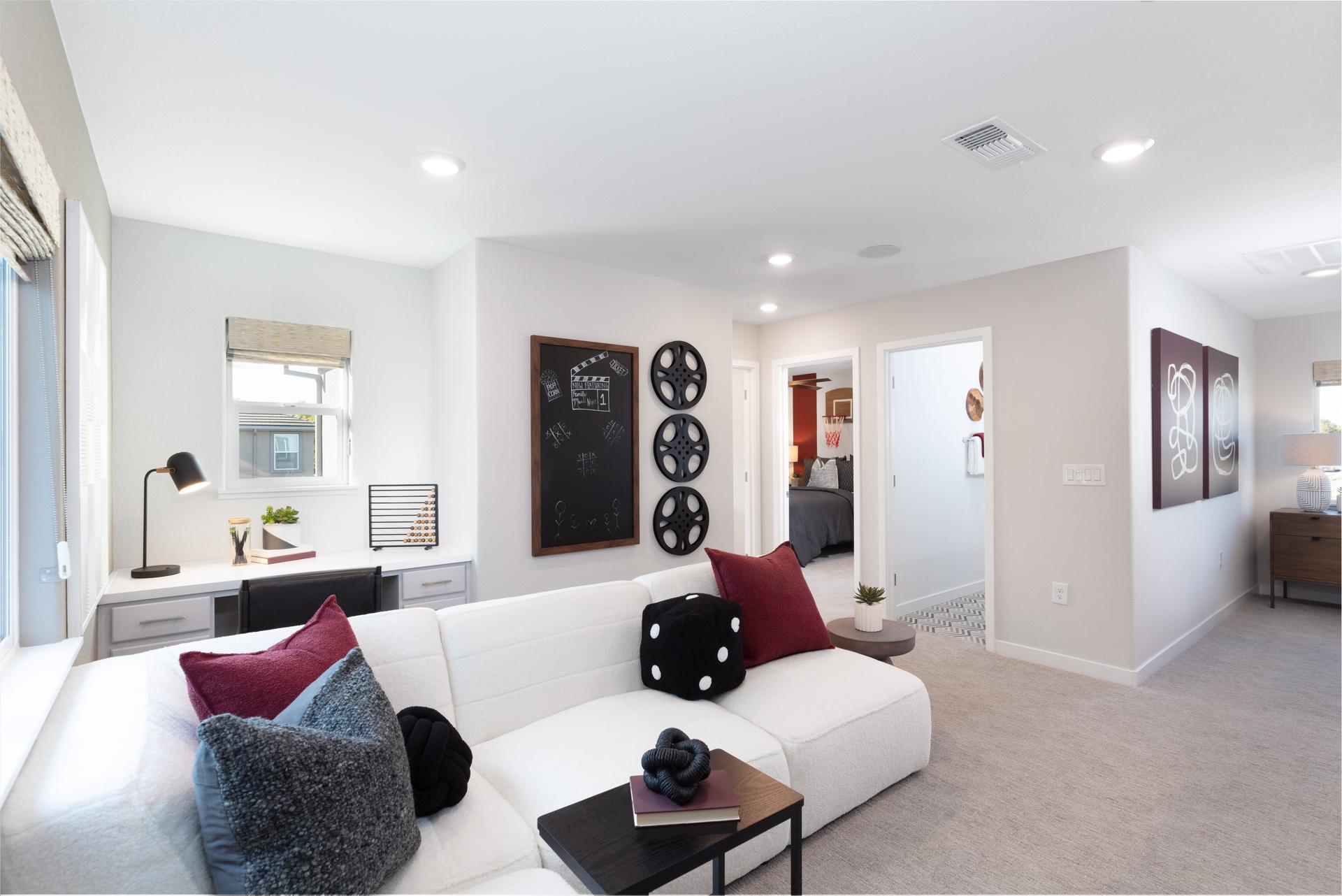 232 Shiplap Cir