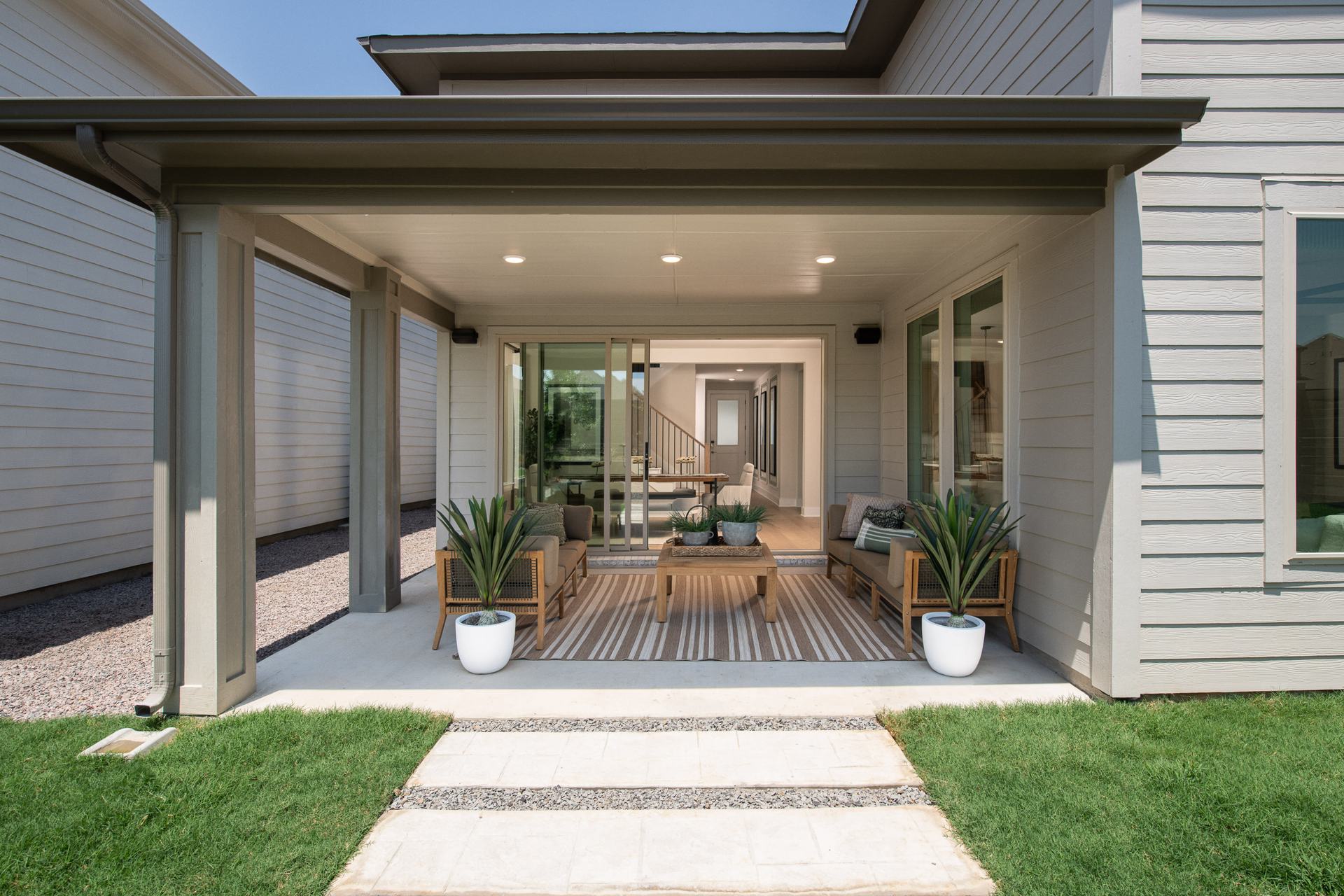 909 Peaceful Lane