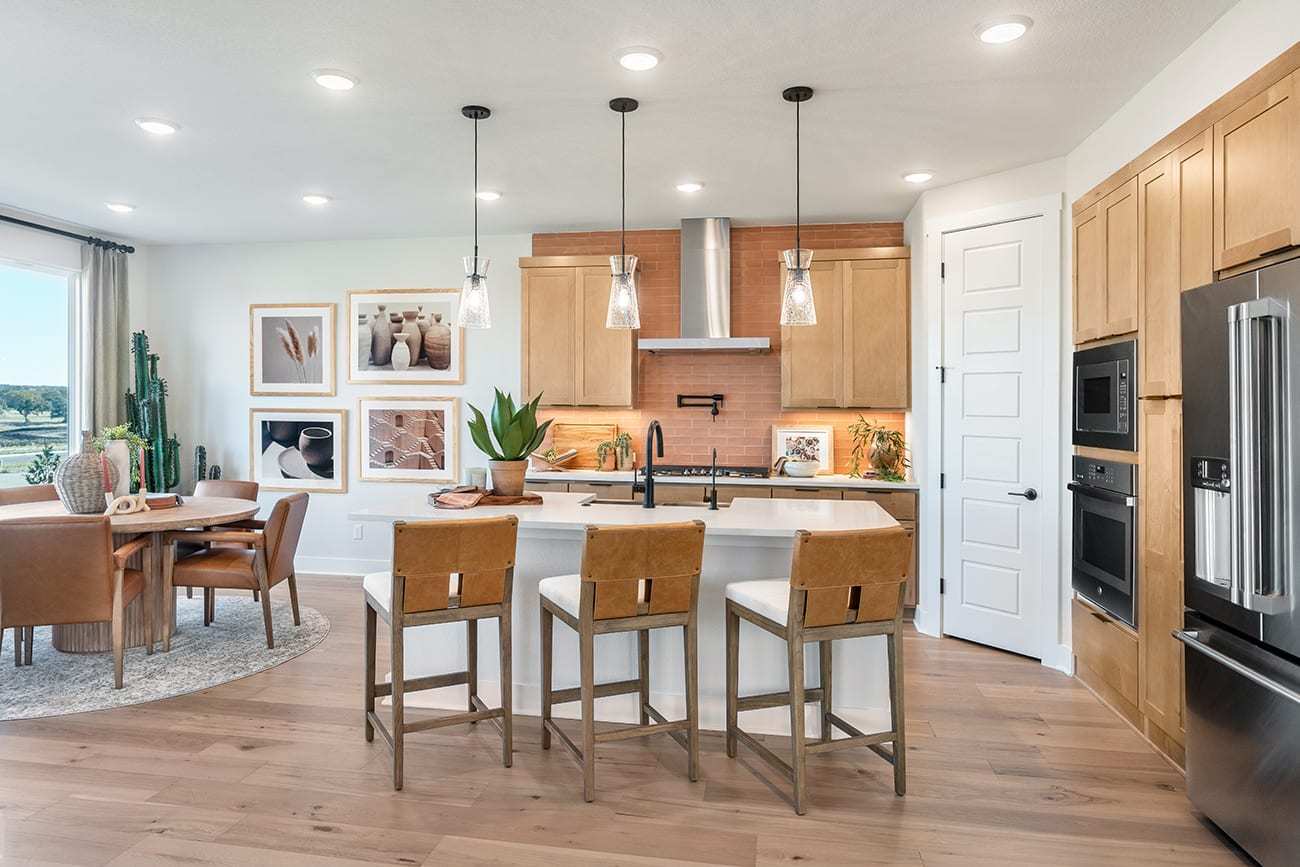541 Bloomington Loop