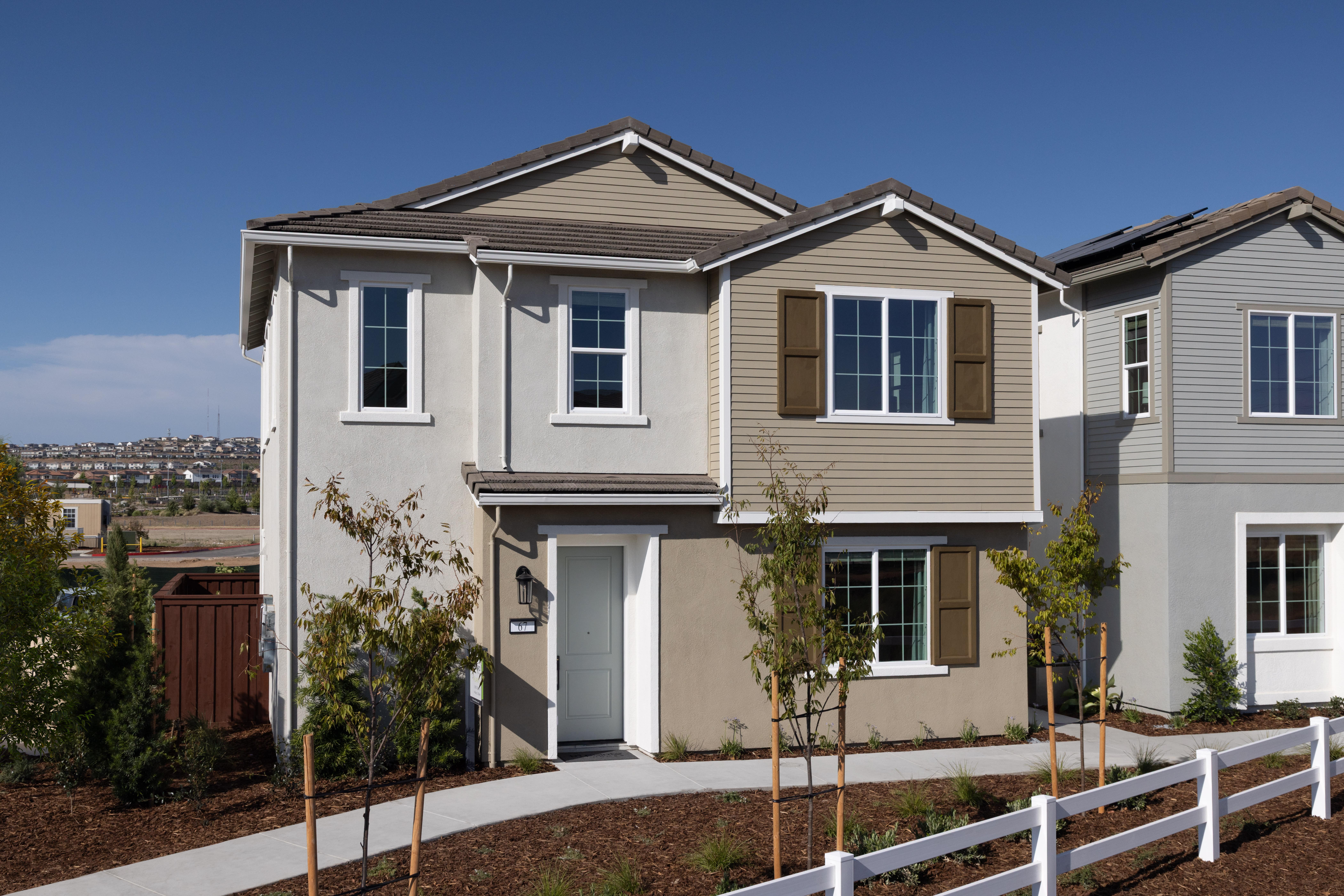 14545 Southpointe Drive 66. Folsom, CA 95630