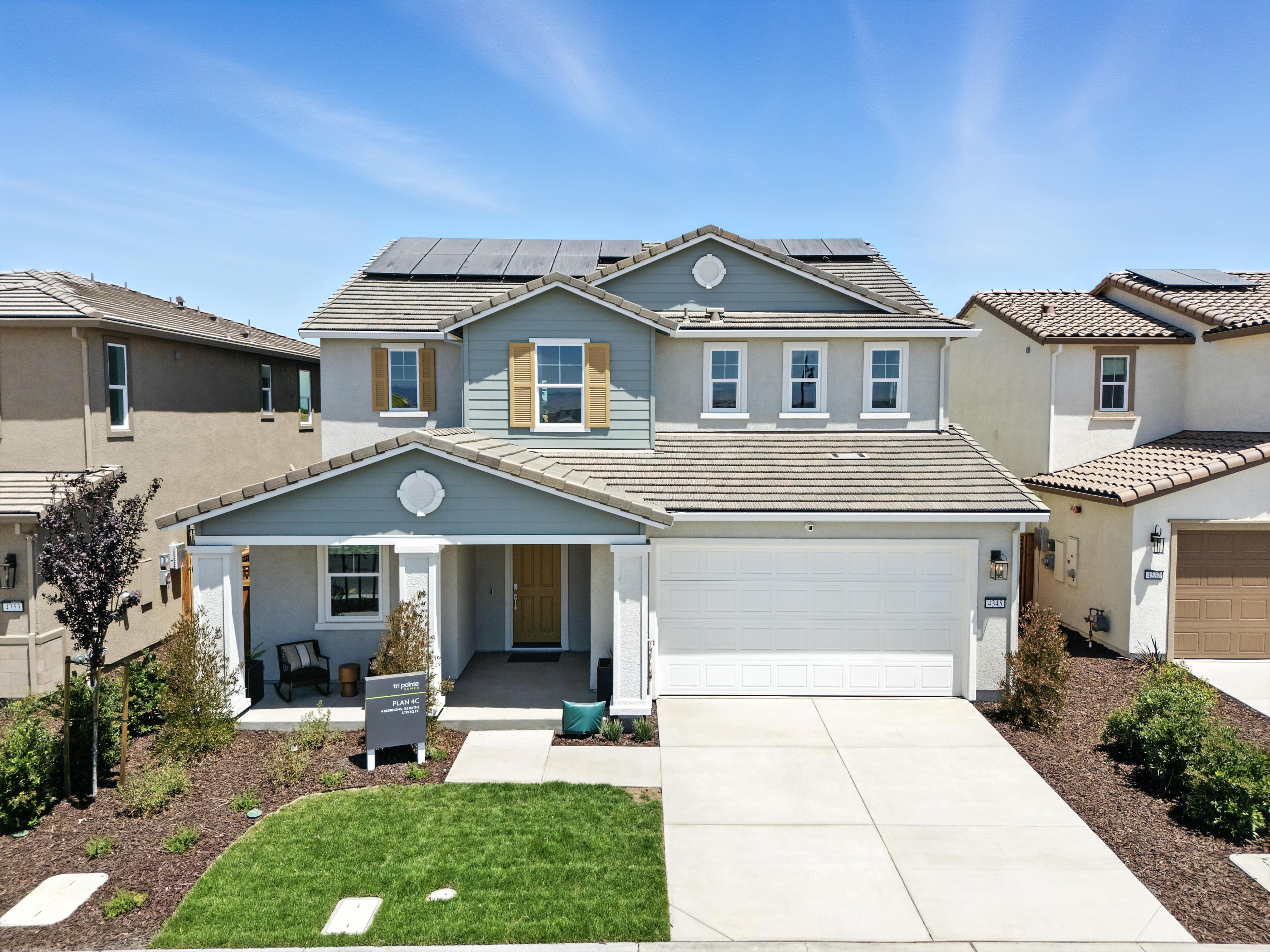 4329 Tullamore Avenue. Lathrop, CA 95330