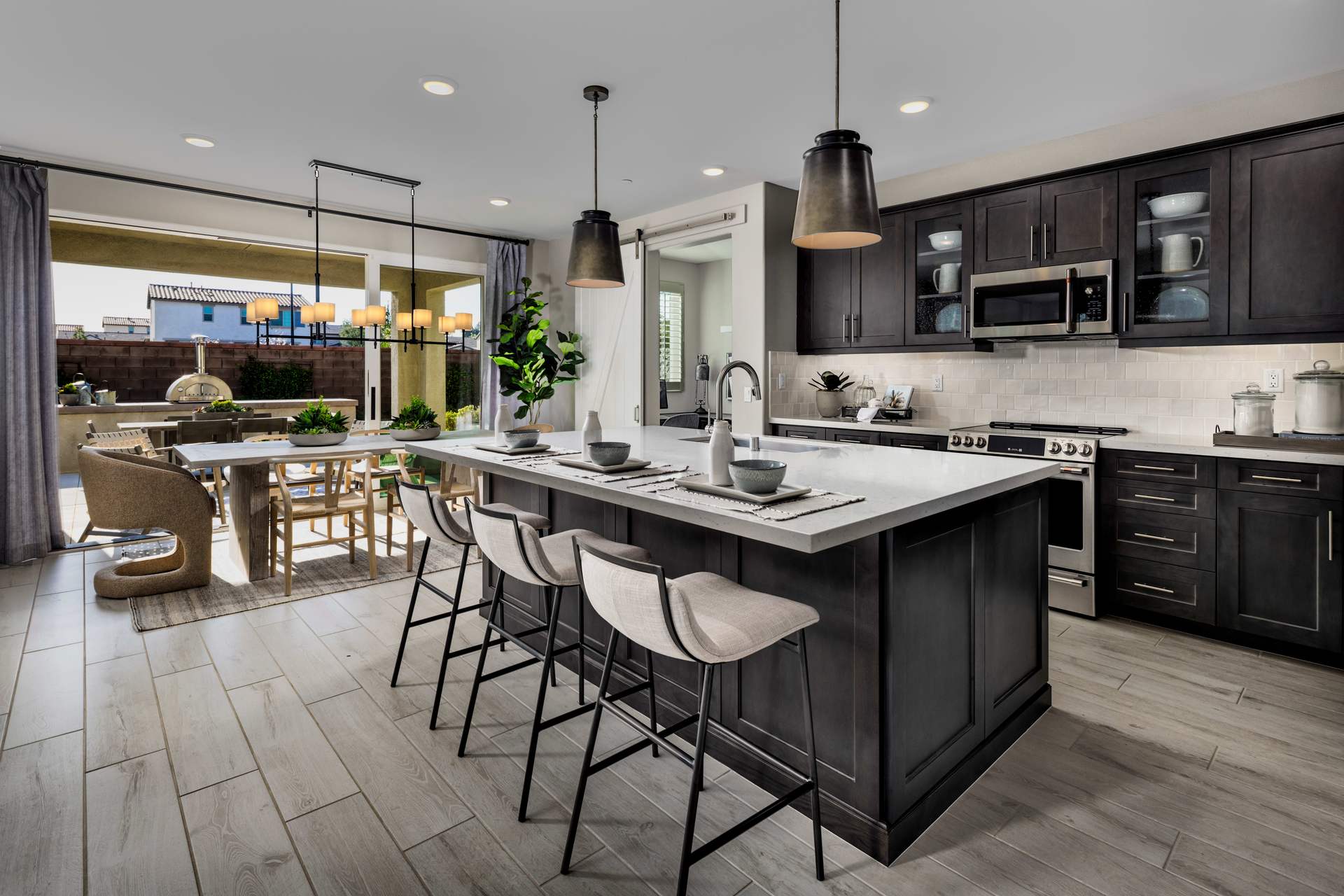 1047 Plumwood Lane