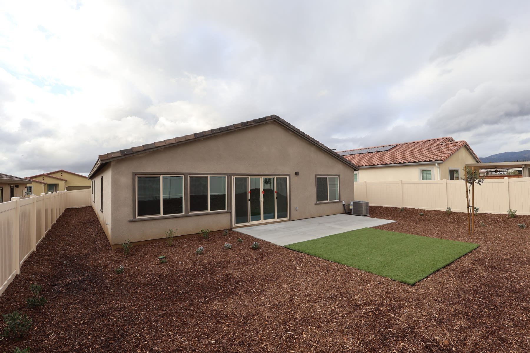 Lina at Altis - Beaumont, CA