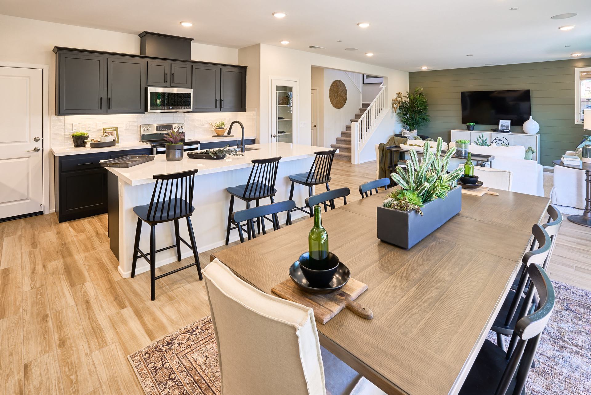 1209 Plumwood Lane