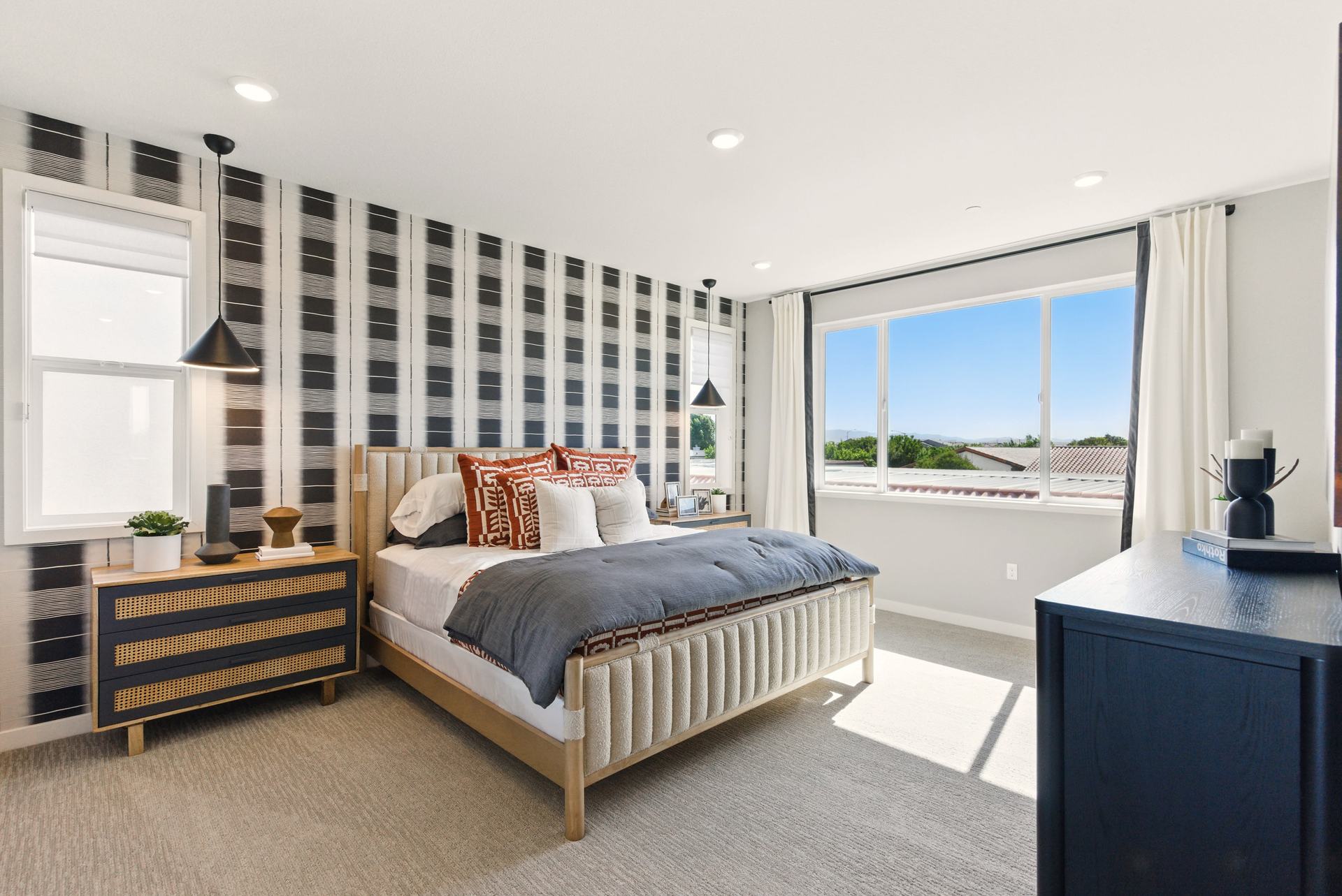180 Toyon Drive