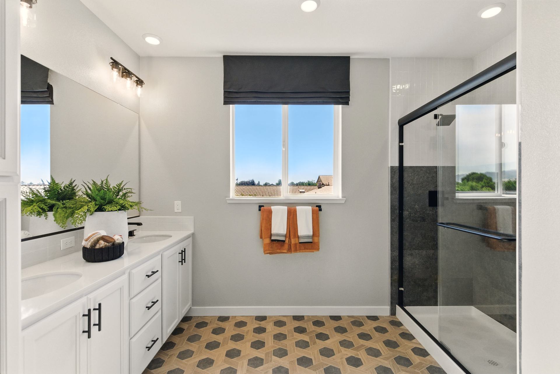 180 Toyon Drive