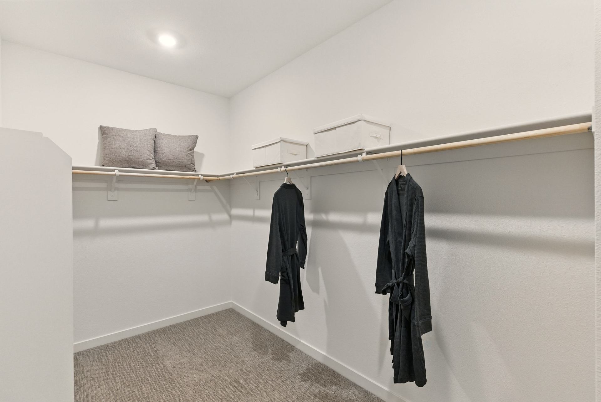 180 Toyon Drive