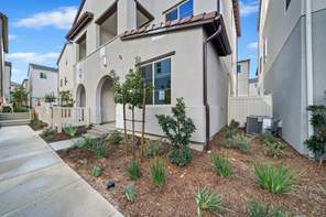 2561 Sprout Lane 101 (Plan 3)