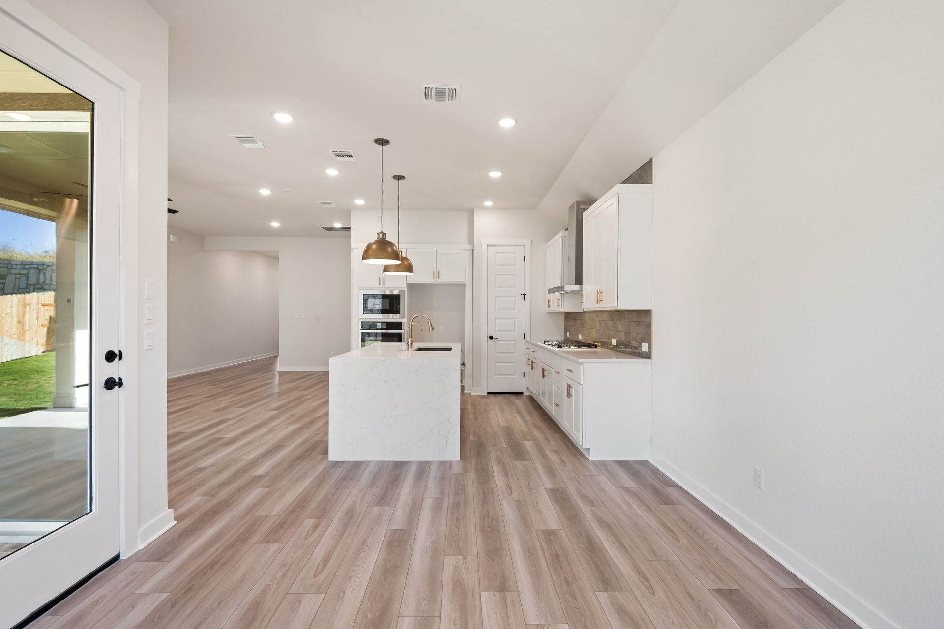 109 McDougall Pass