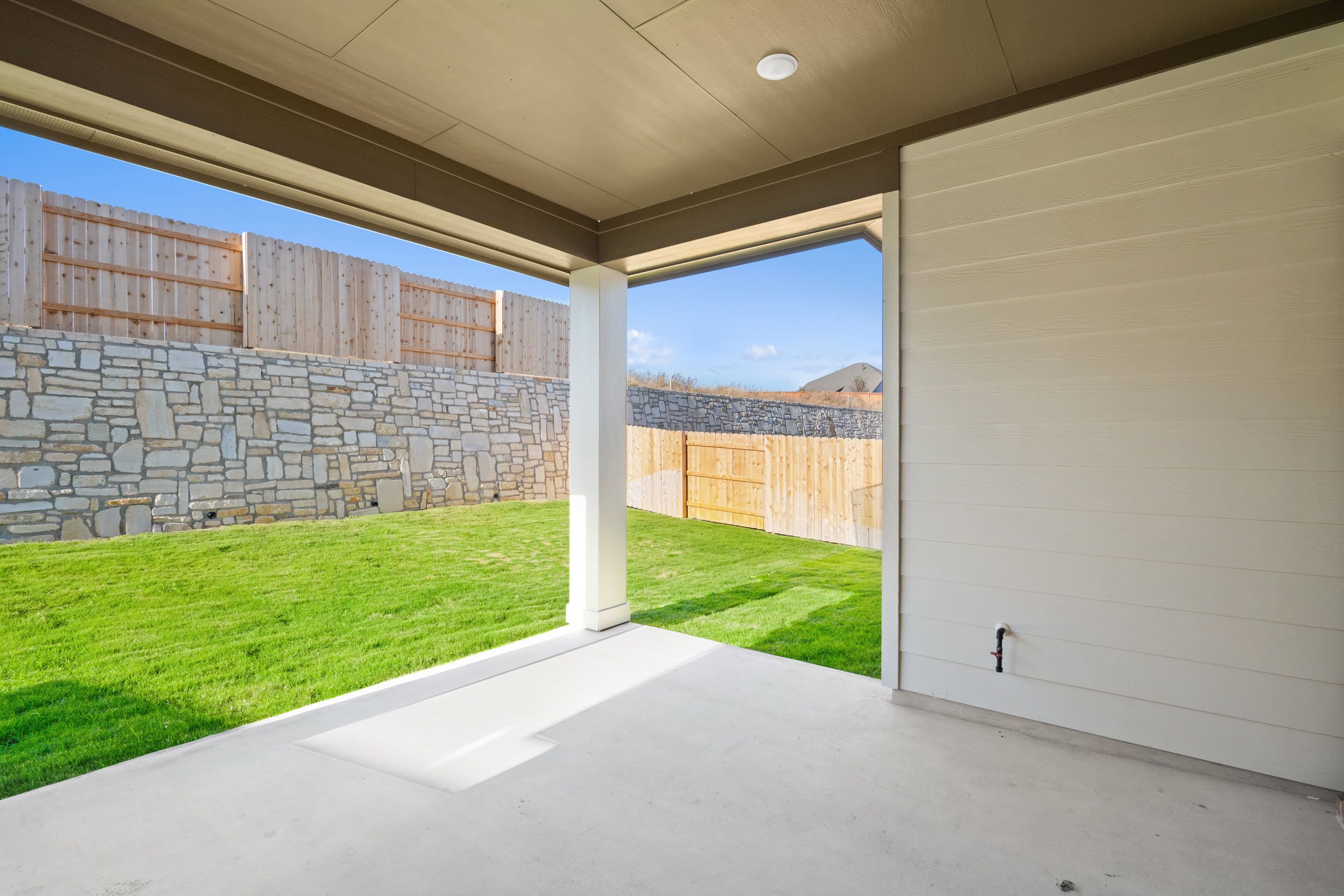 109 McDougall Pass