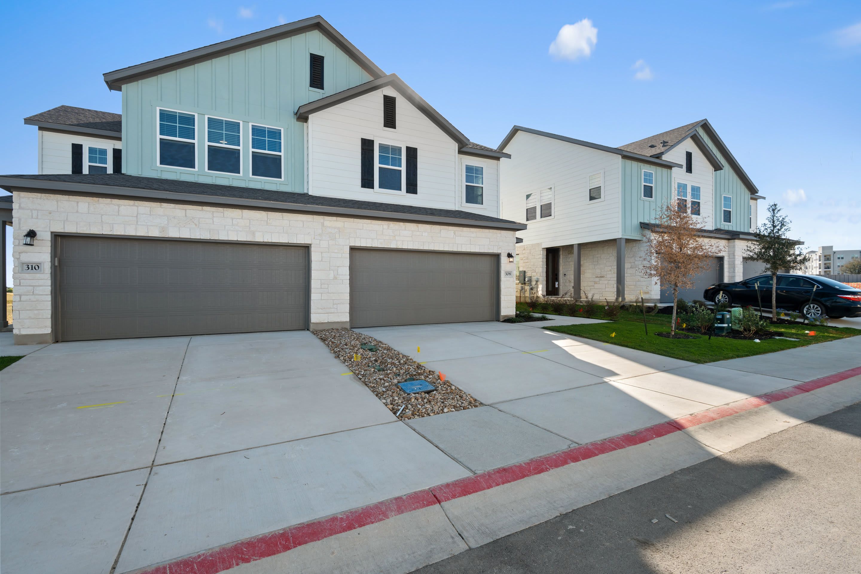 308 Emerie Way