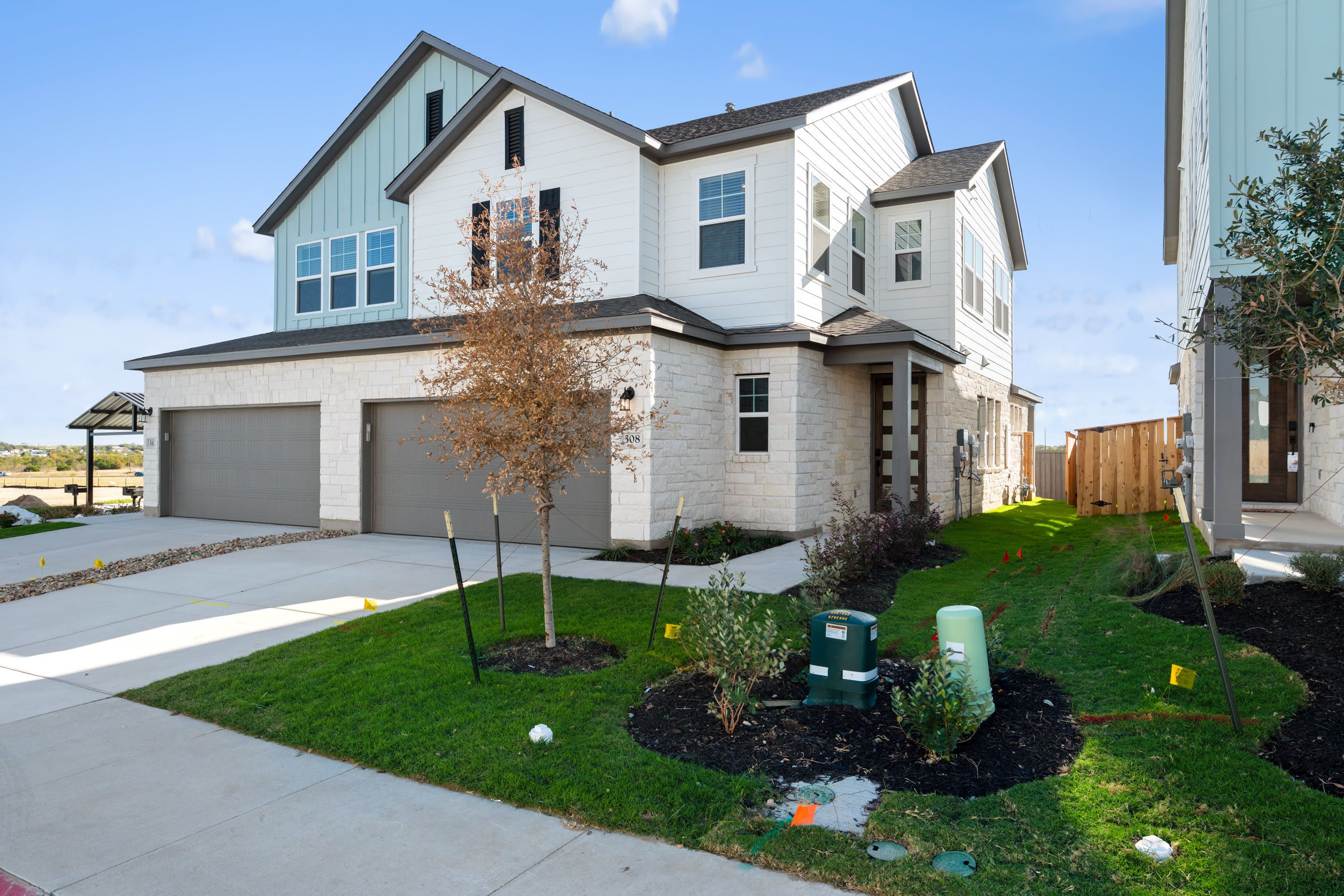 308 Emerie Way