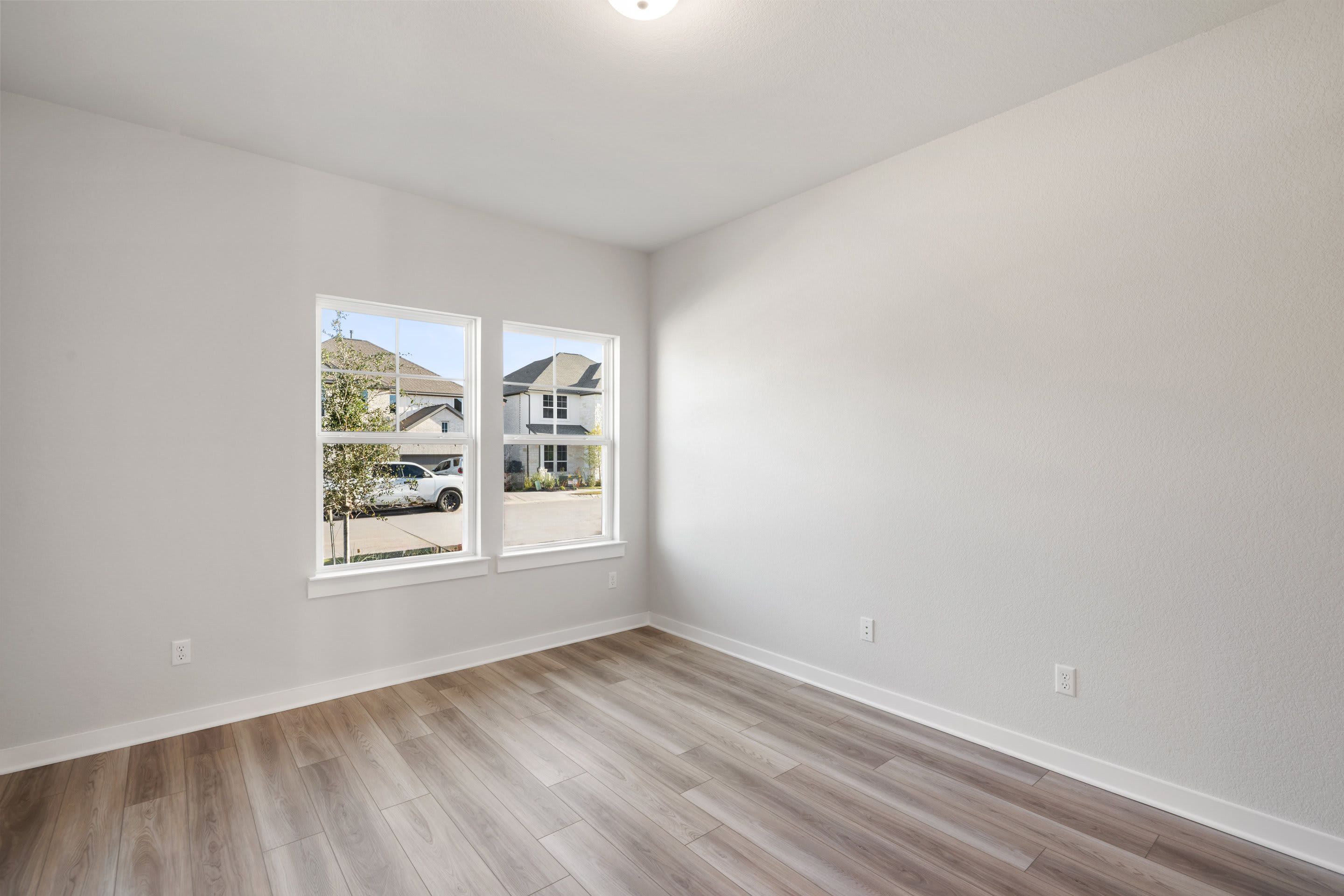 113 McDougall Pass
