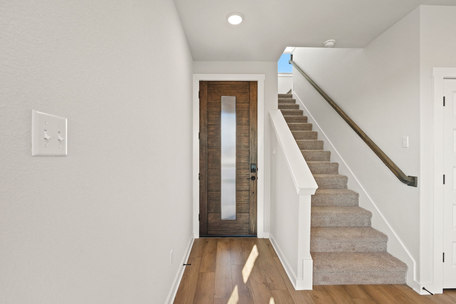 304 Emerie Way