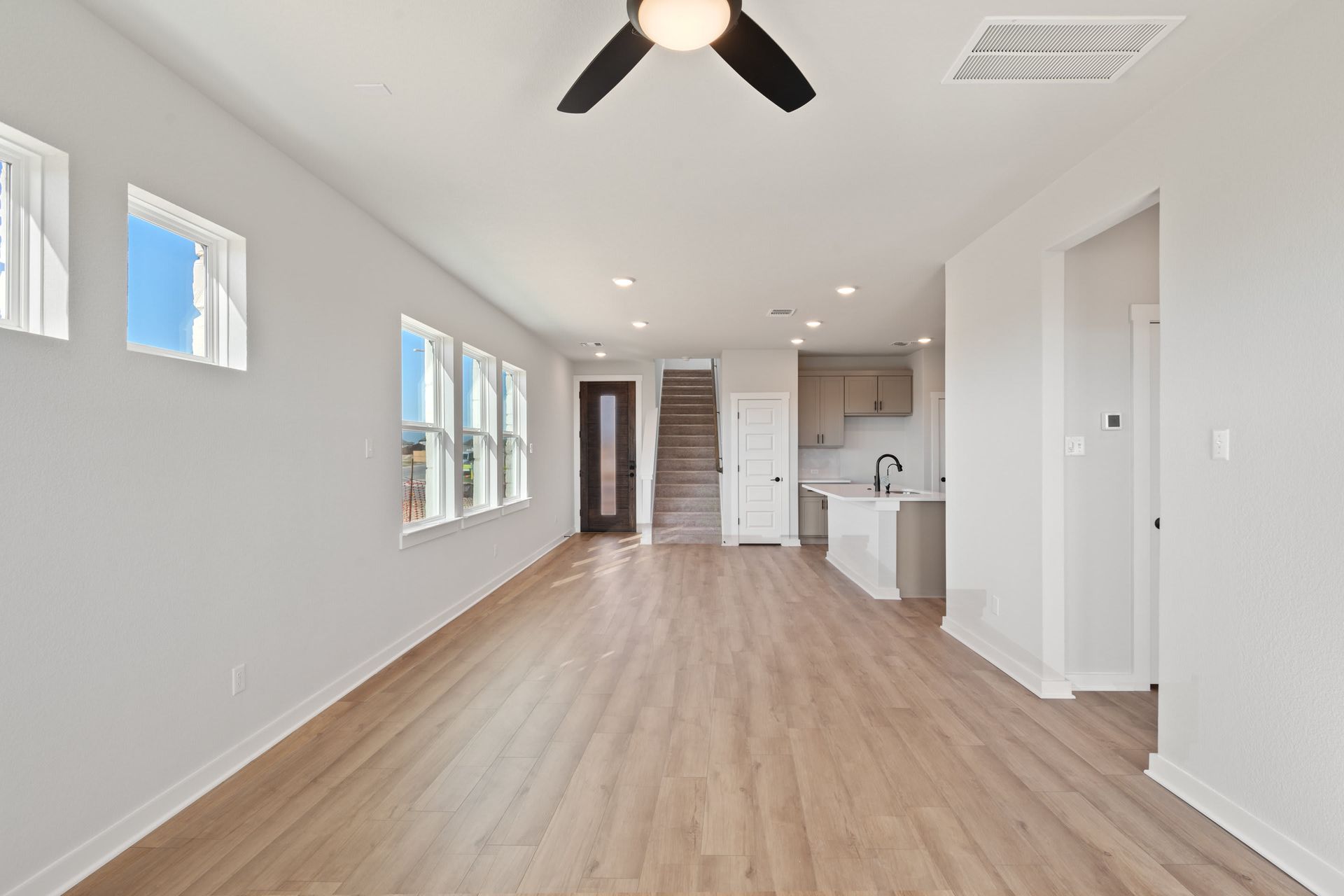304 Emerie Way