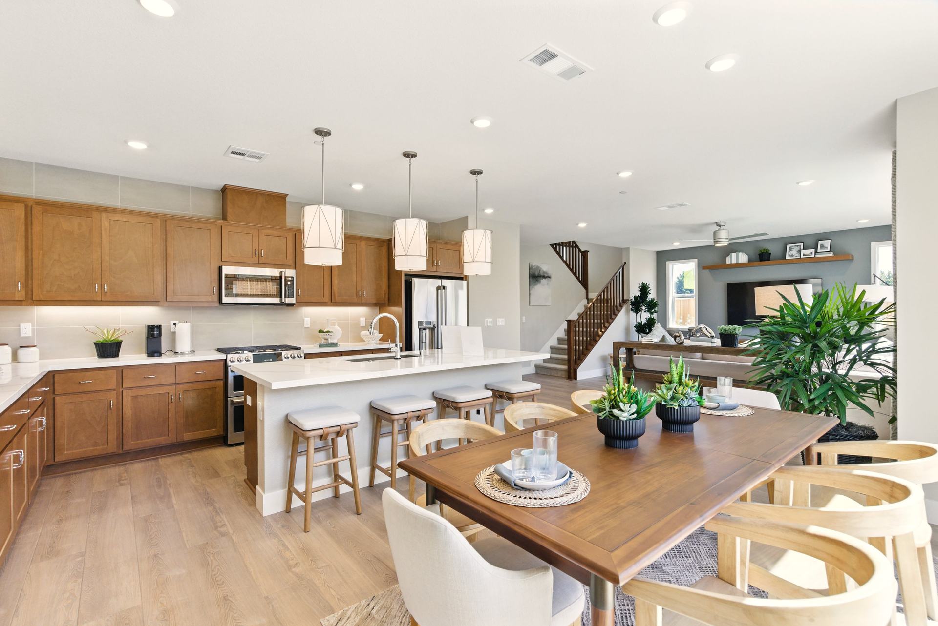 170 Toyon Drive