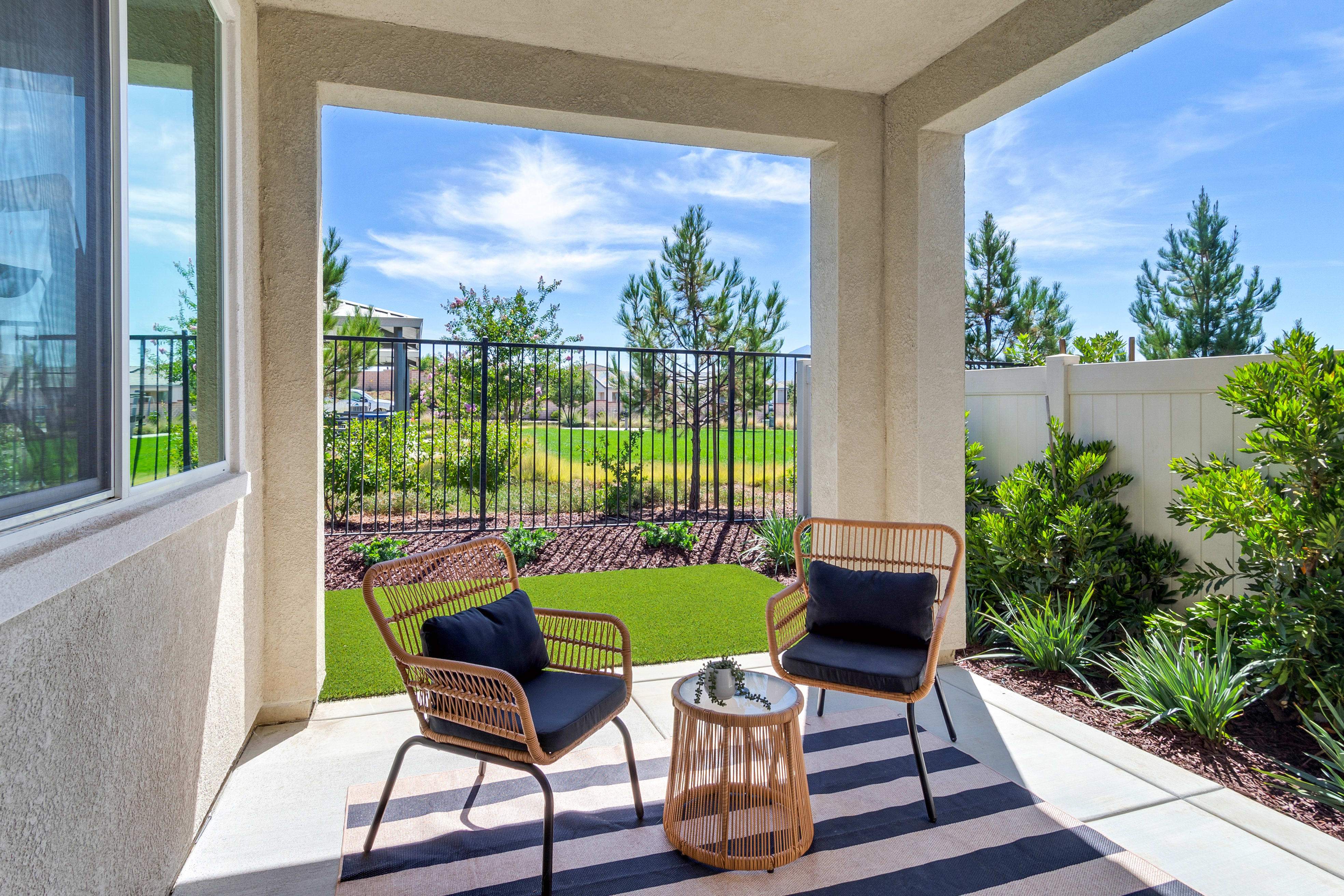 1555 Skystone Way. Beaumont, CA 92223