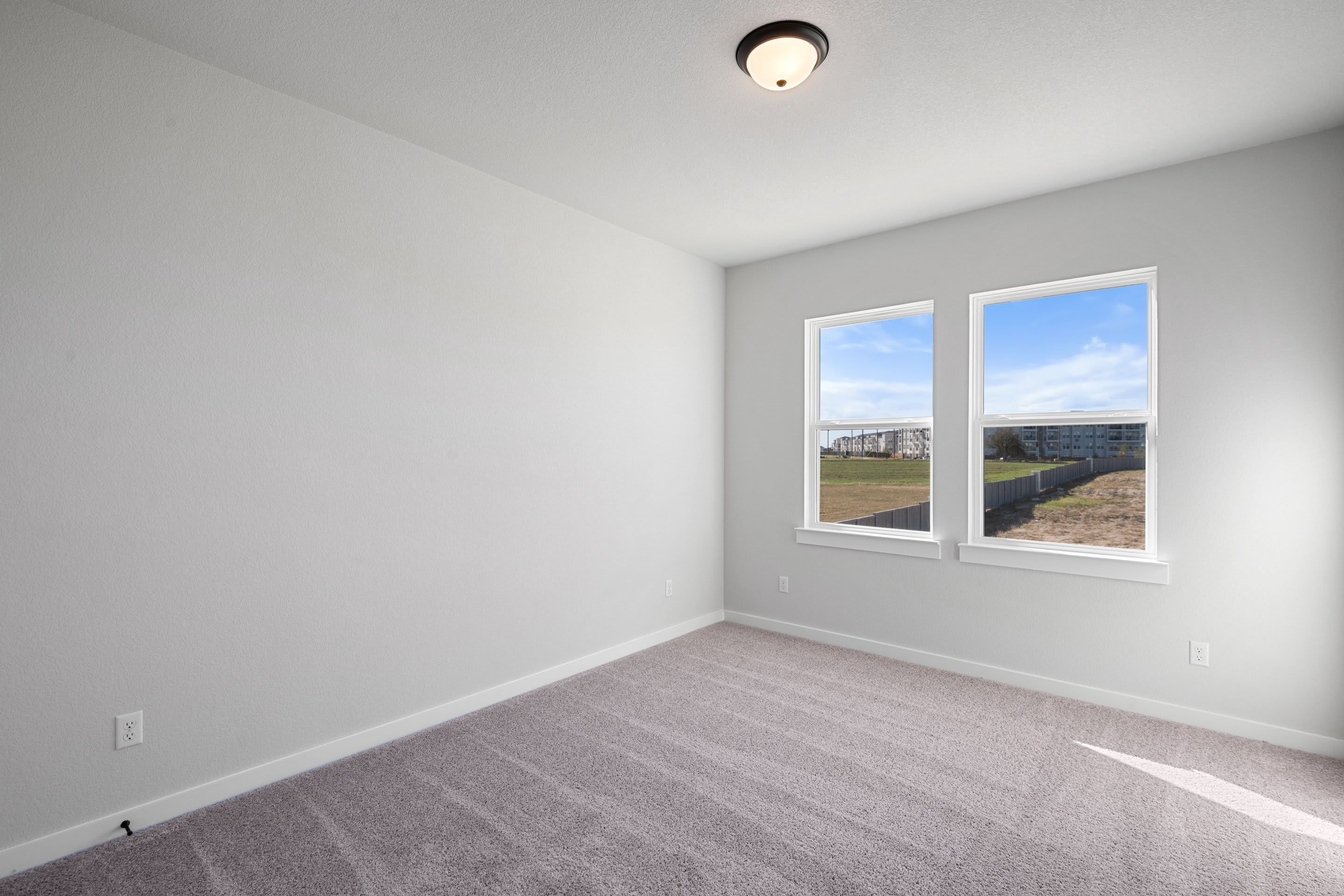 304 Emerie Way