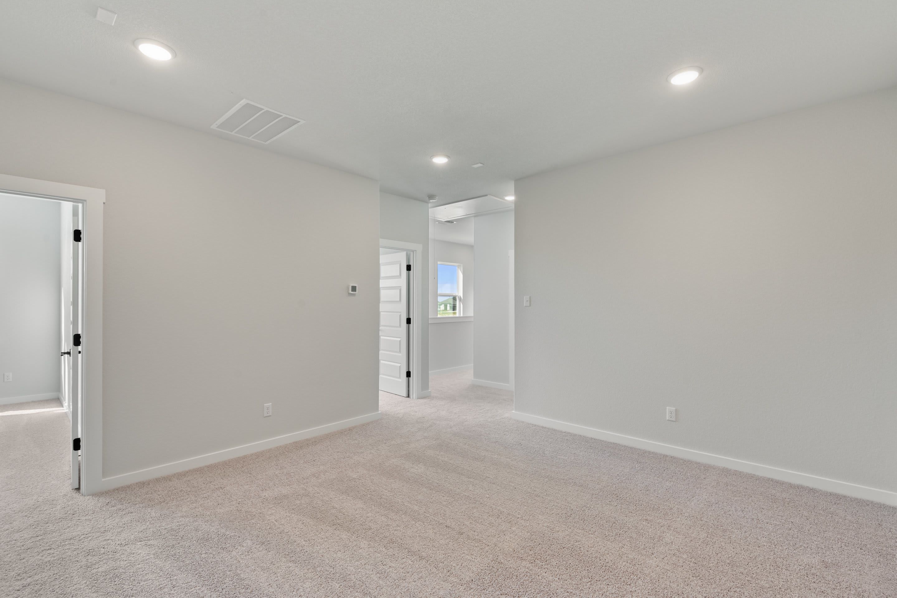304 Emerie Way