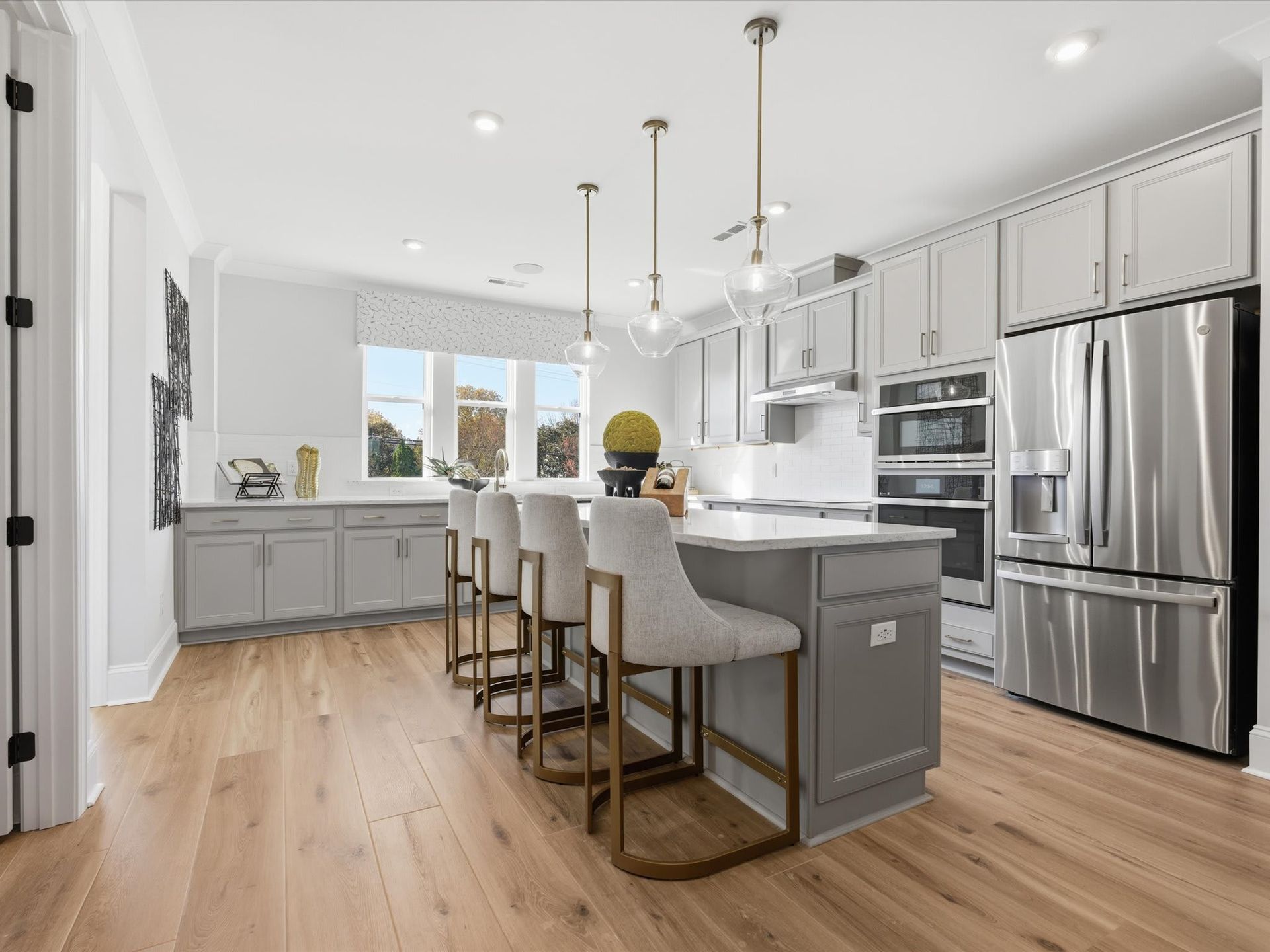 6024 Yellow Buckeye Dr