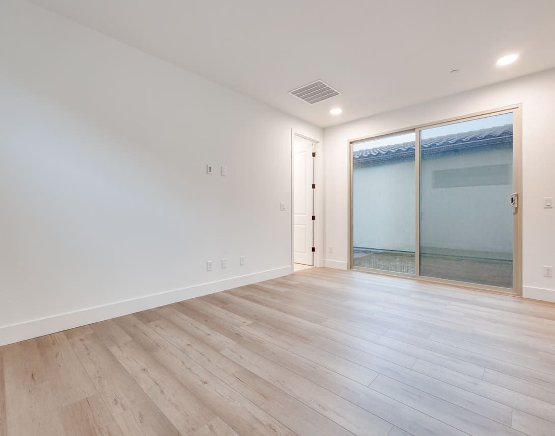 10381 HANGING LAKE STREET