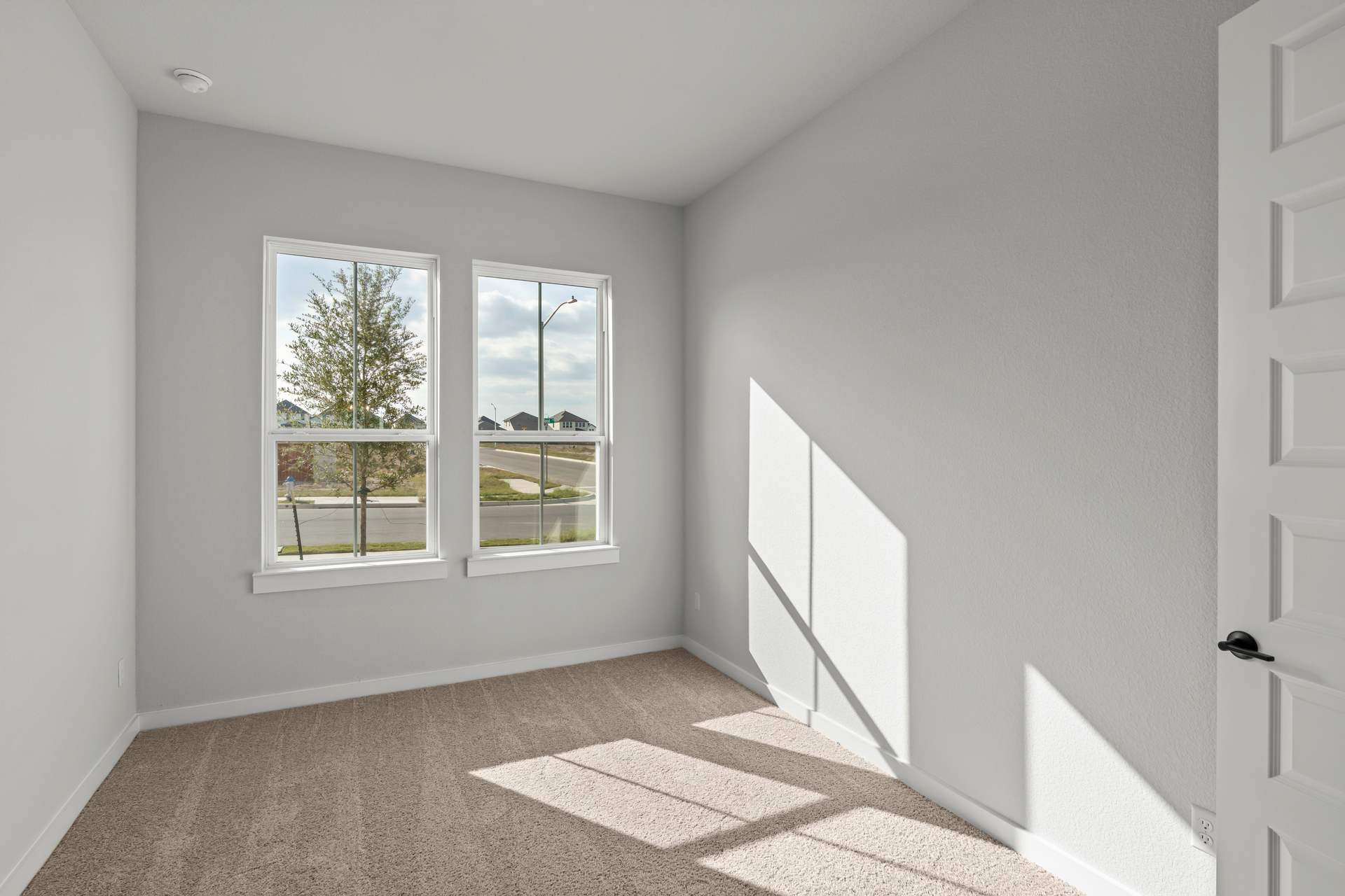 616 Leeland Drive