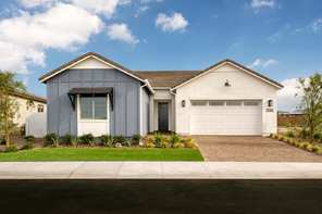 5743 S QUARTZ ST (Calderwood Plan 4504)