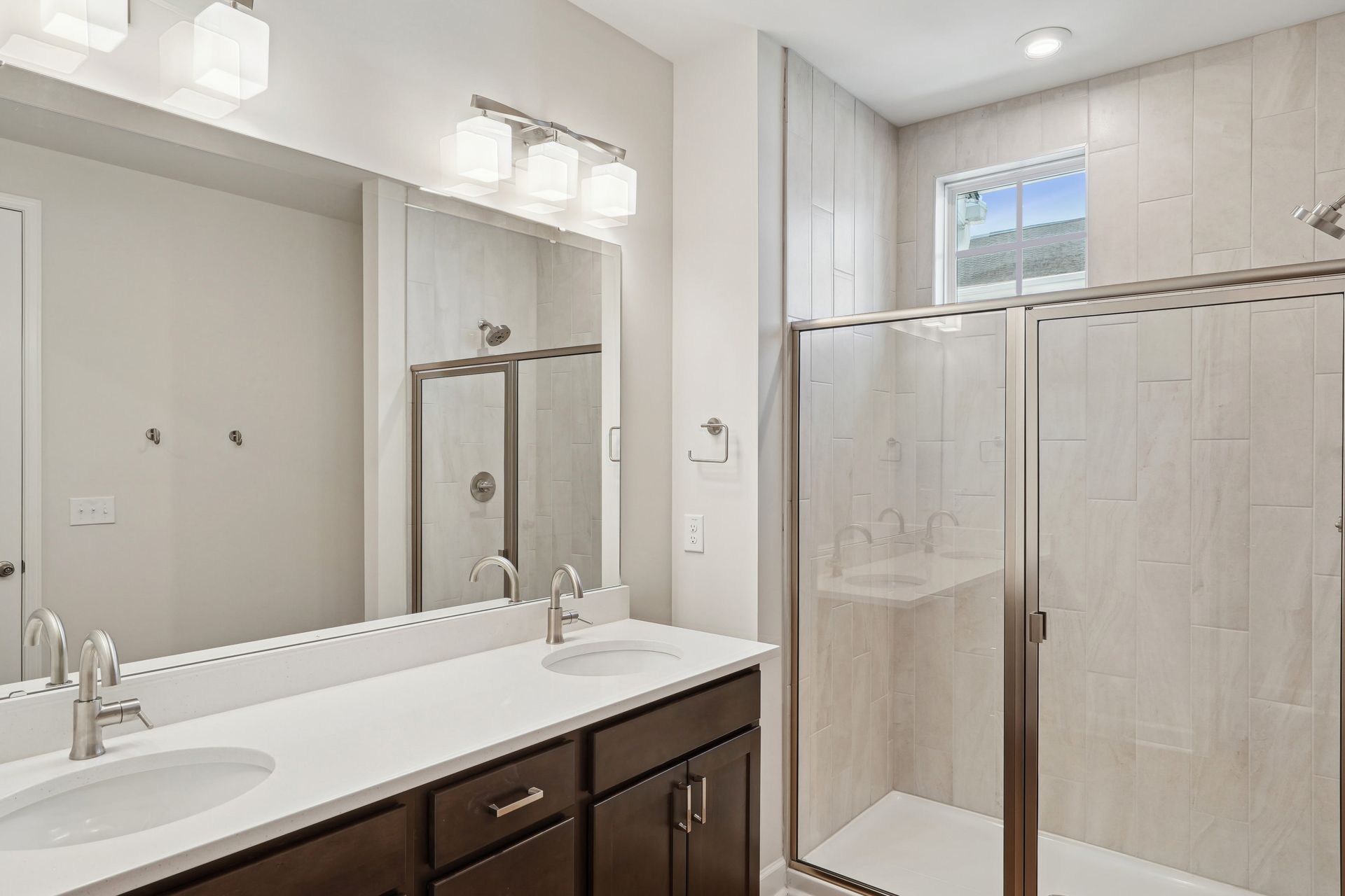 203 Solaire Alley