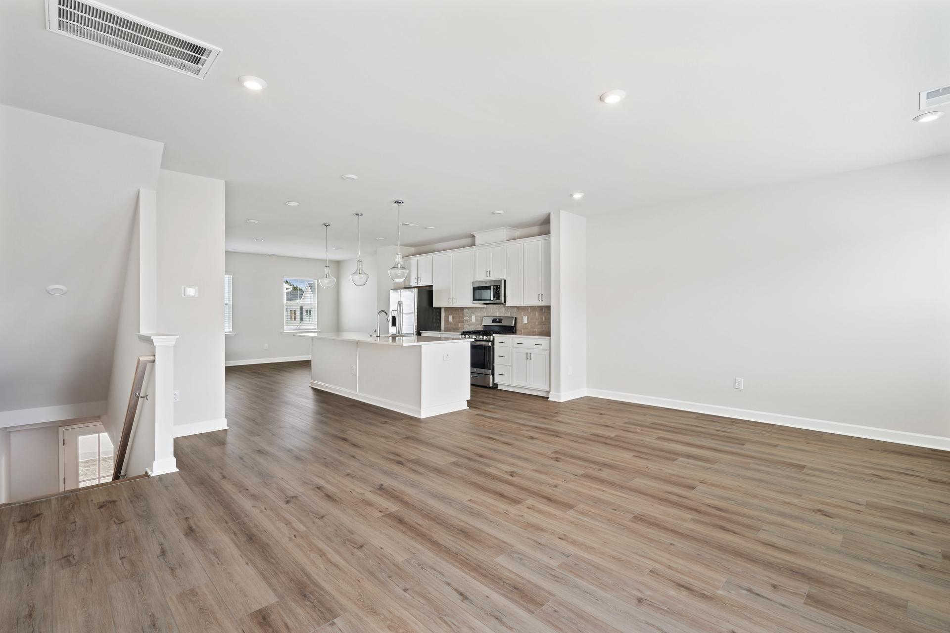 1122 Holding Village Way