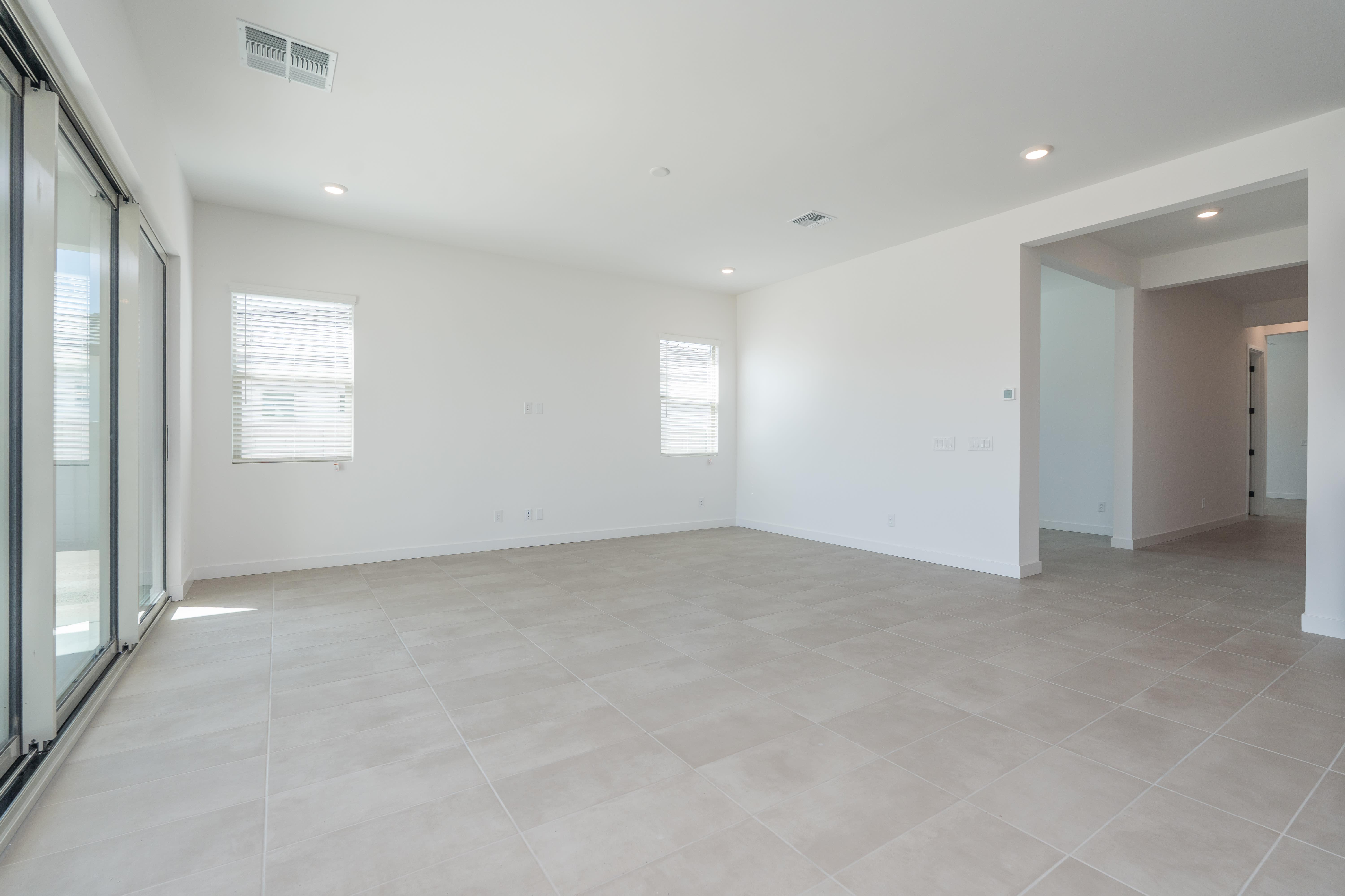 39807 N PINNATE LN