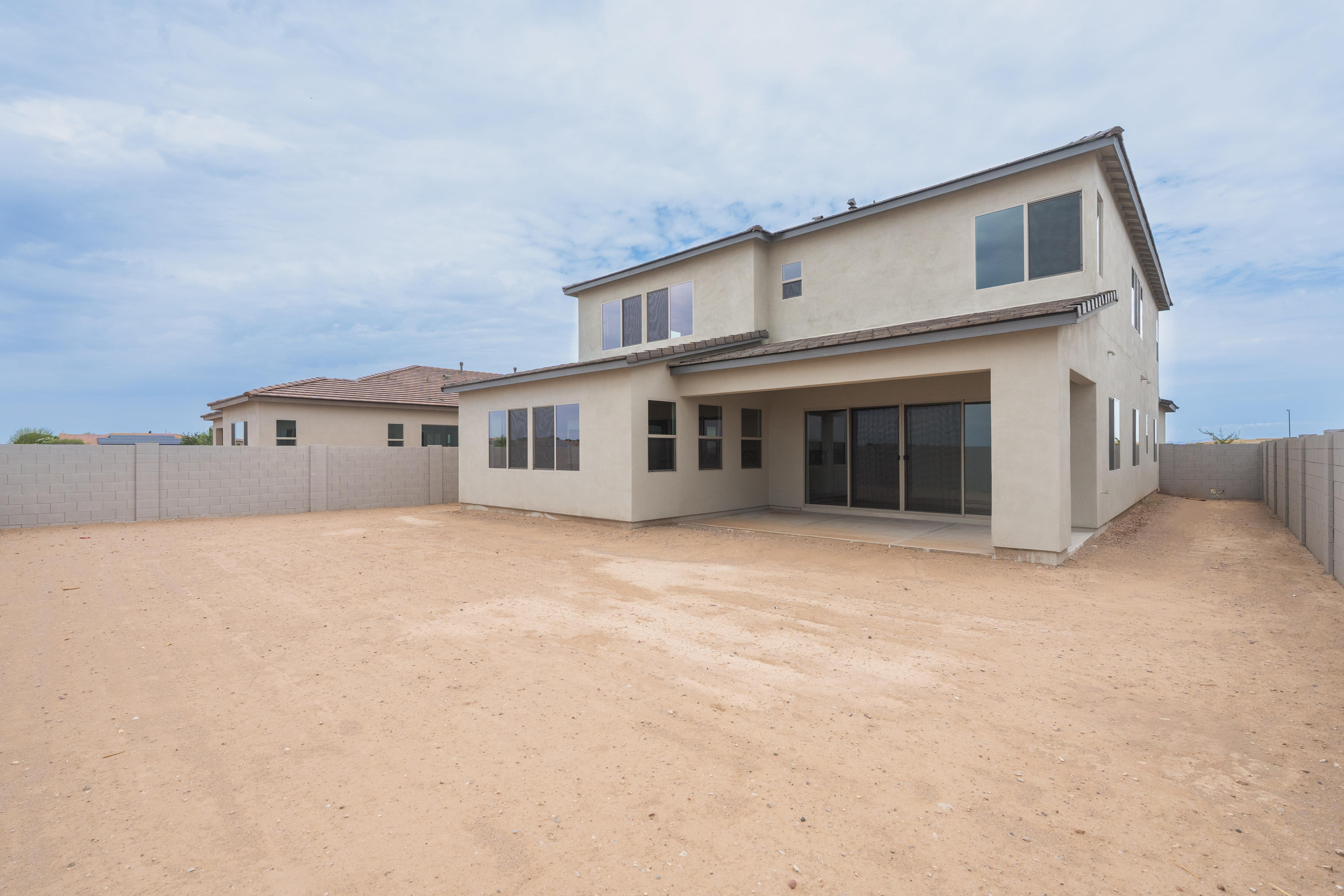 1923 E EMPELTRE RD