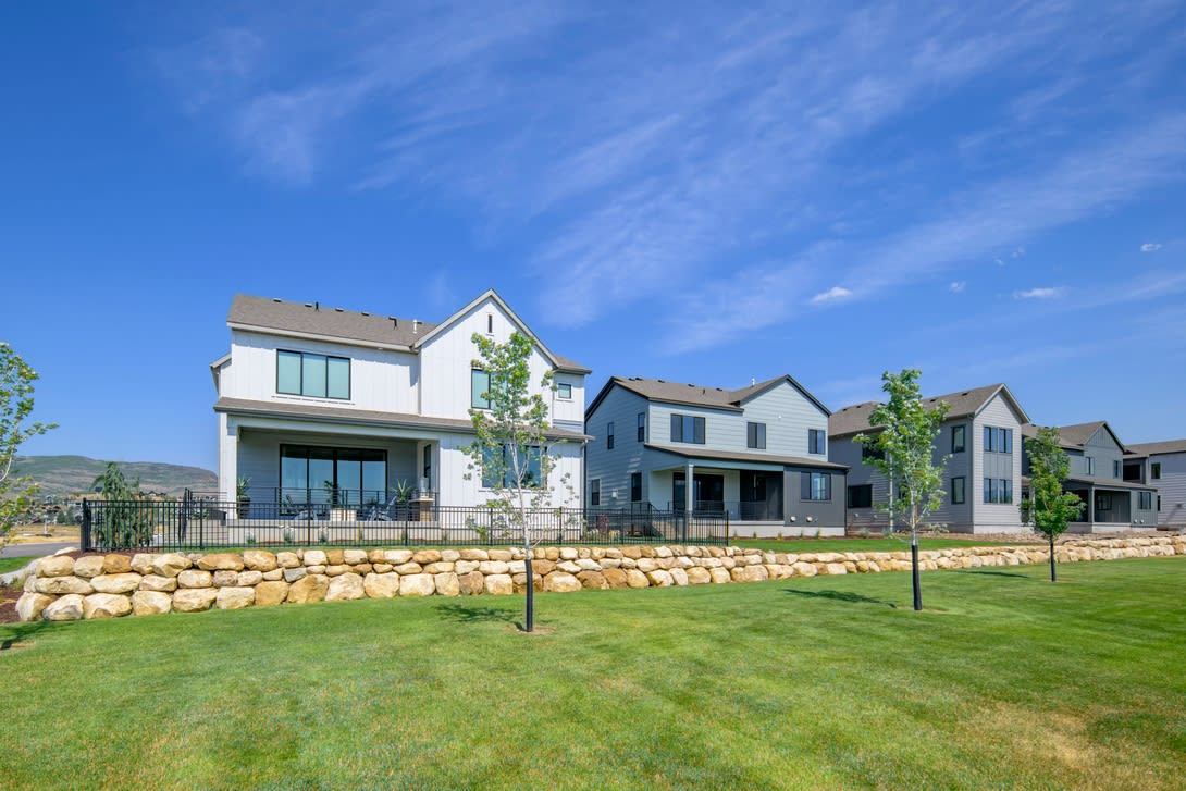 casa en Discover Collection at The Crossings por Tri Pointe Homes