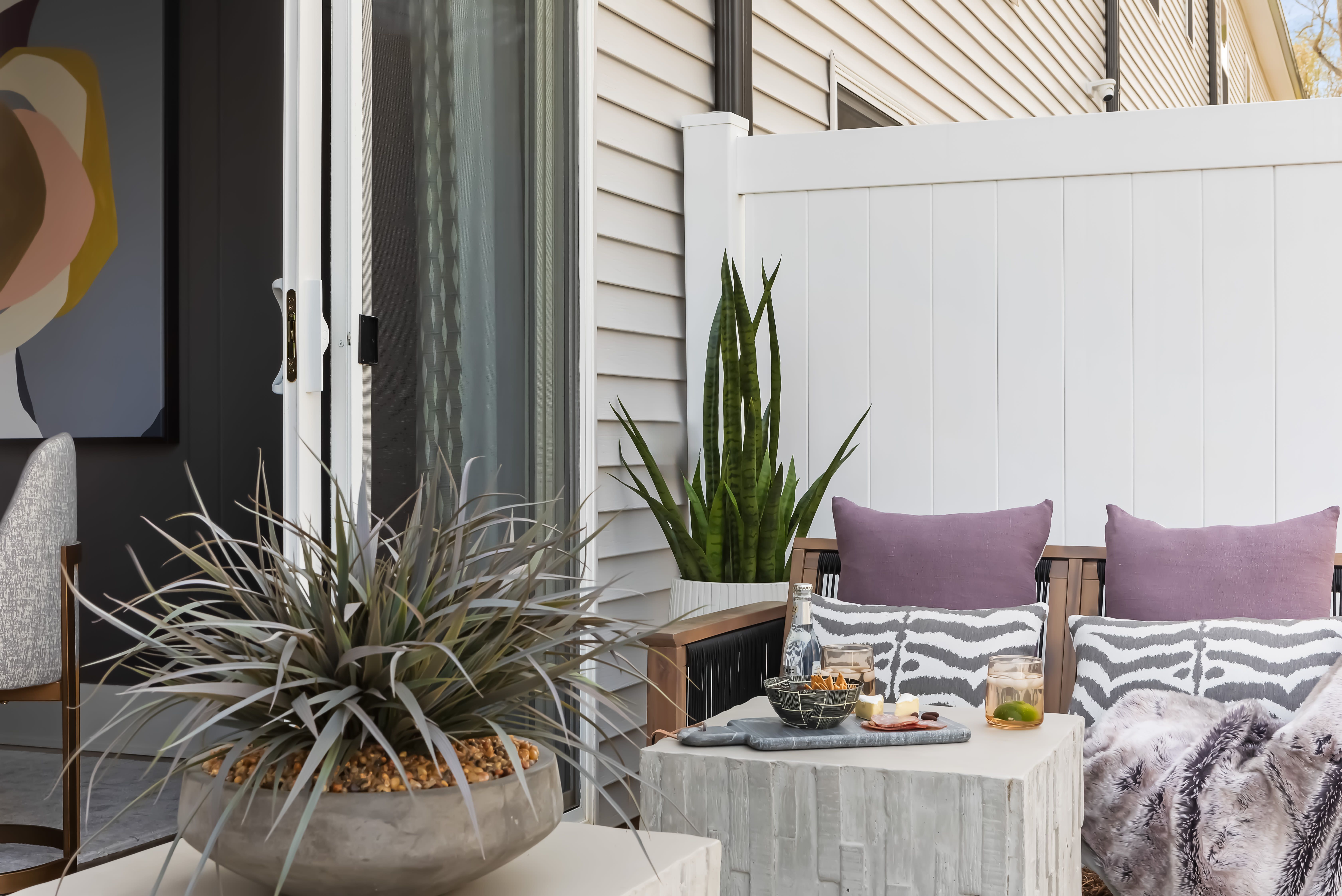 6041 Longar Lane. Charlotte, NC 28269