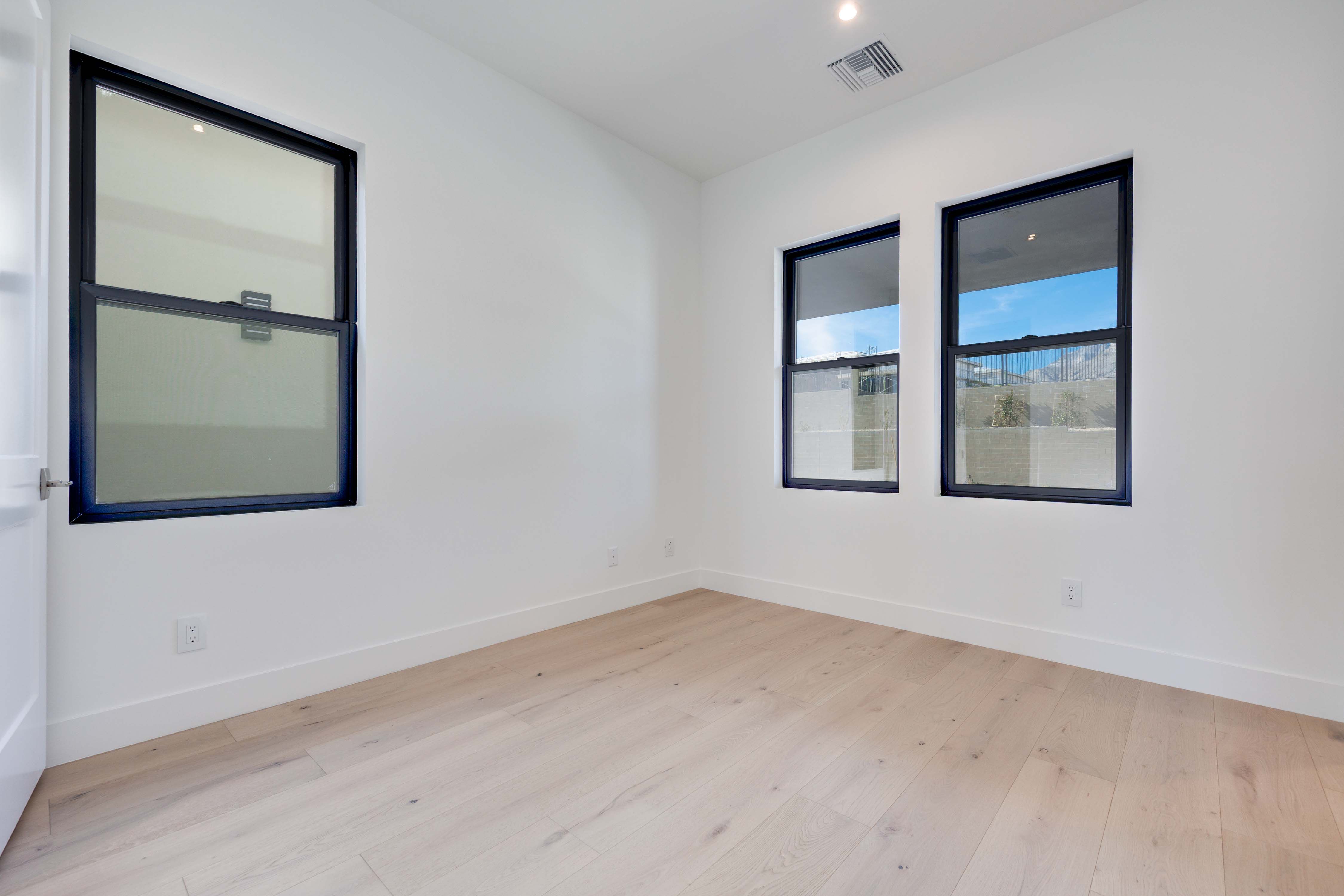 125 TILLER POINT STREET
