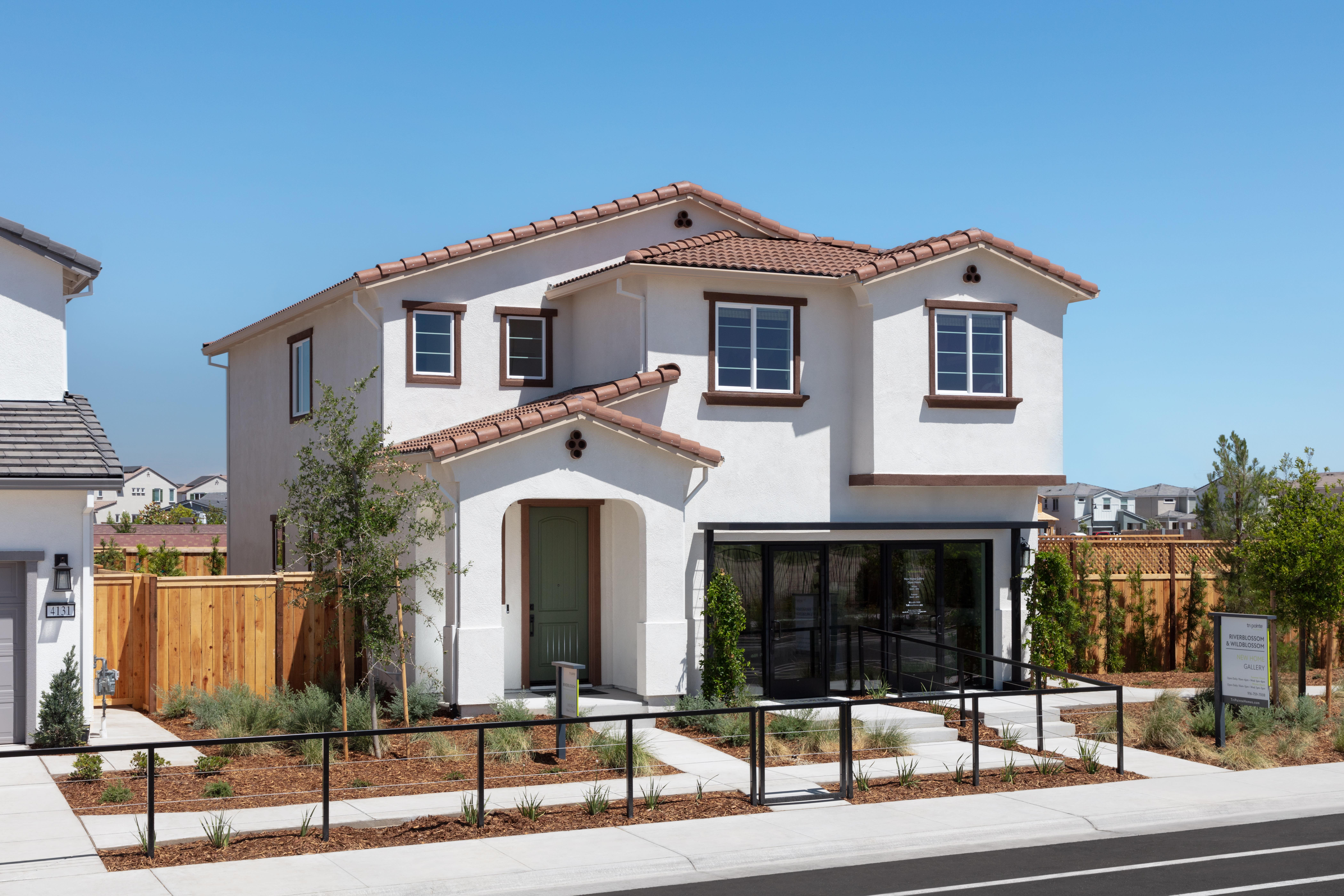 casa en Riverblossom at Montelena por Tri Pointe Homes