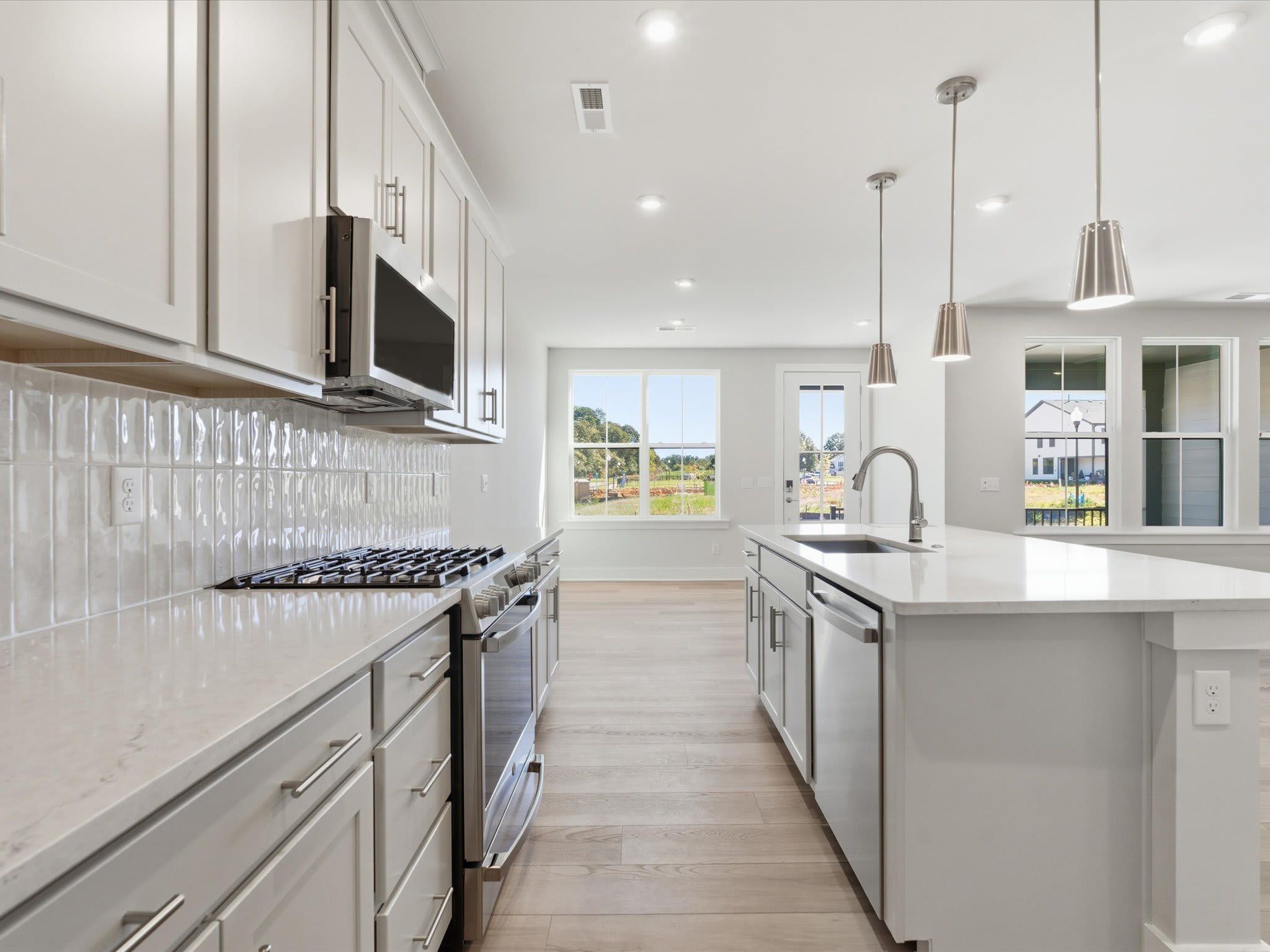 321 Ardmore Dr