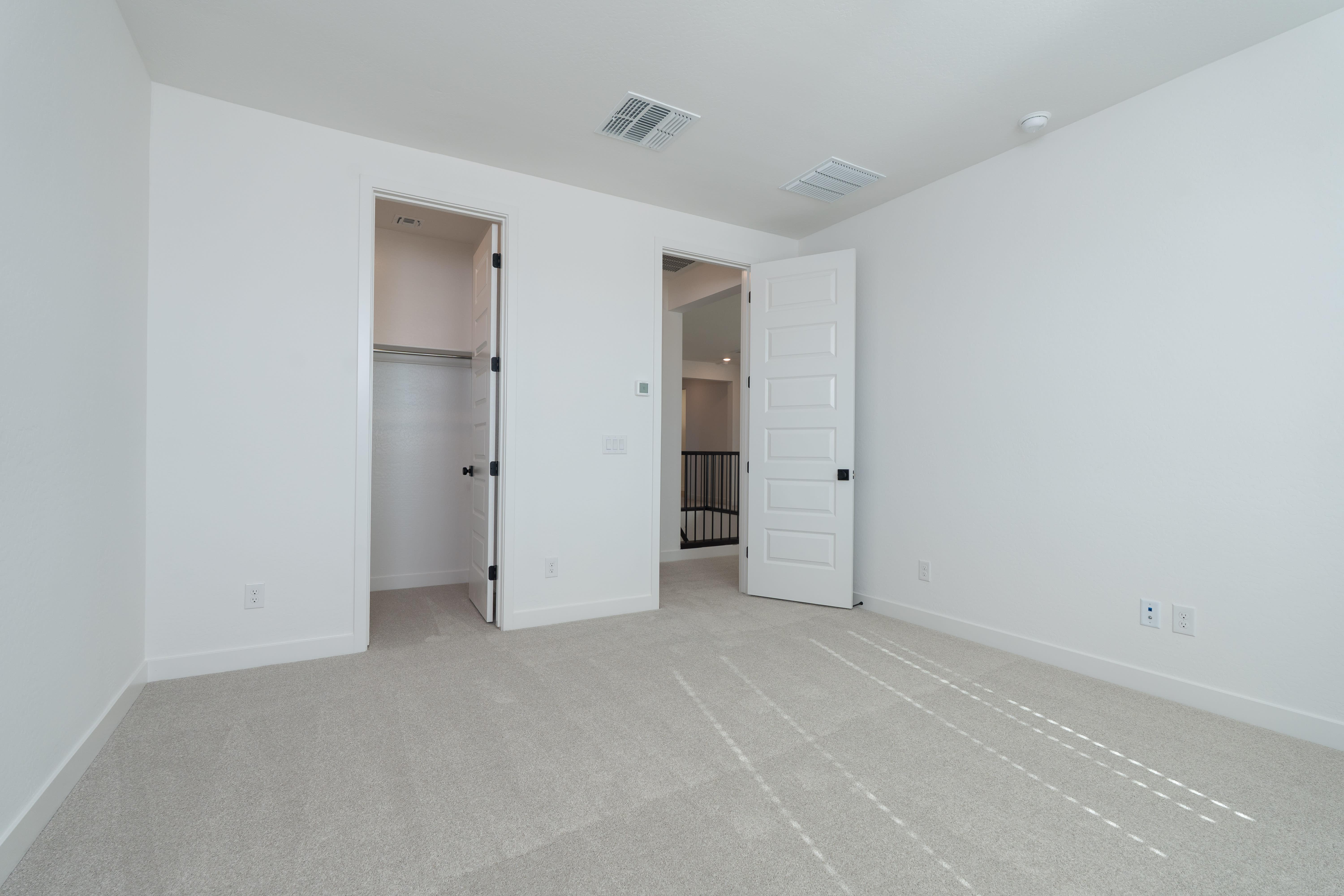 356 E LA ESTELA LN