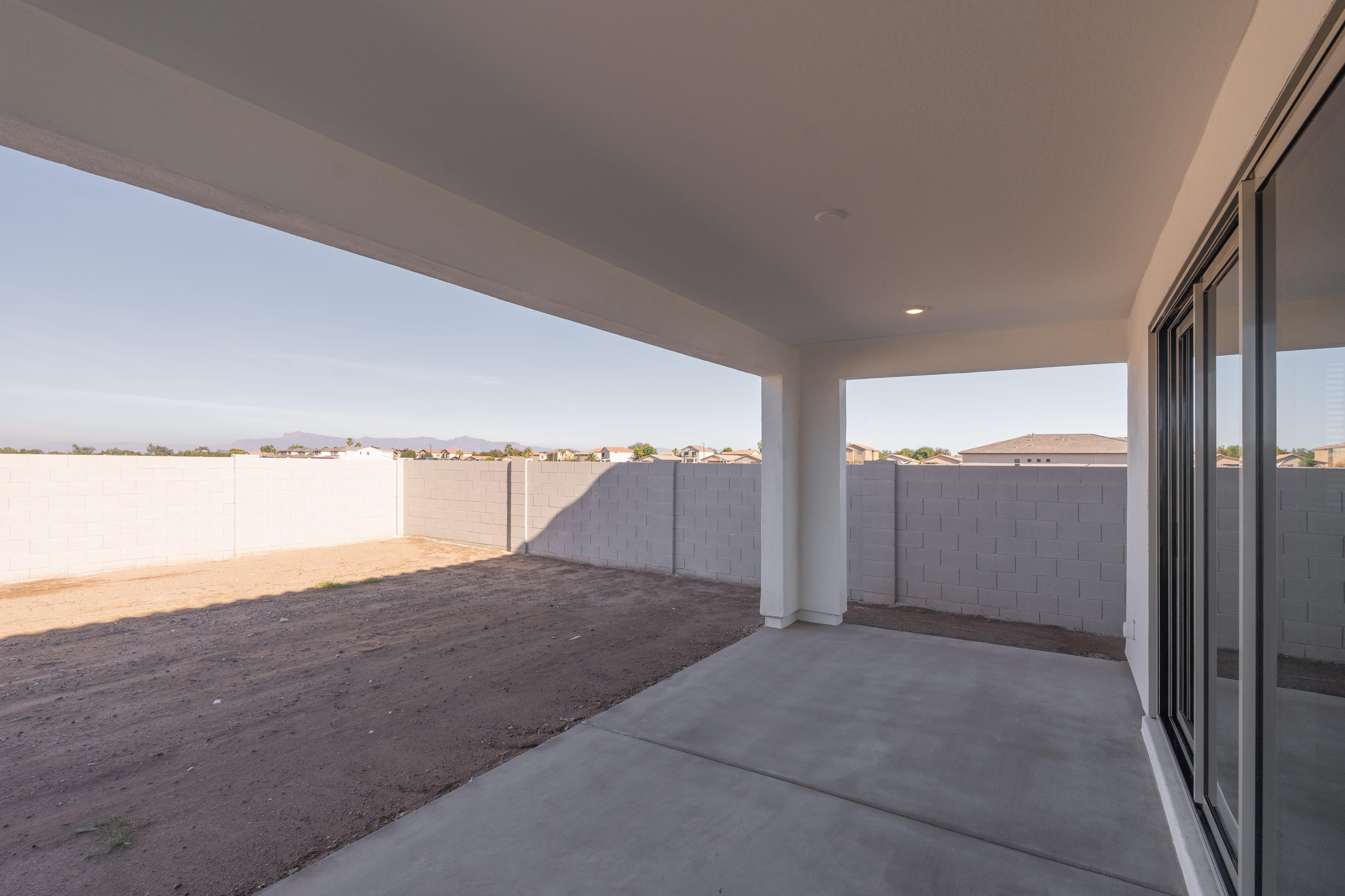 356 E LA ESTELA LN