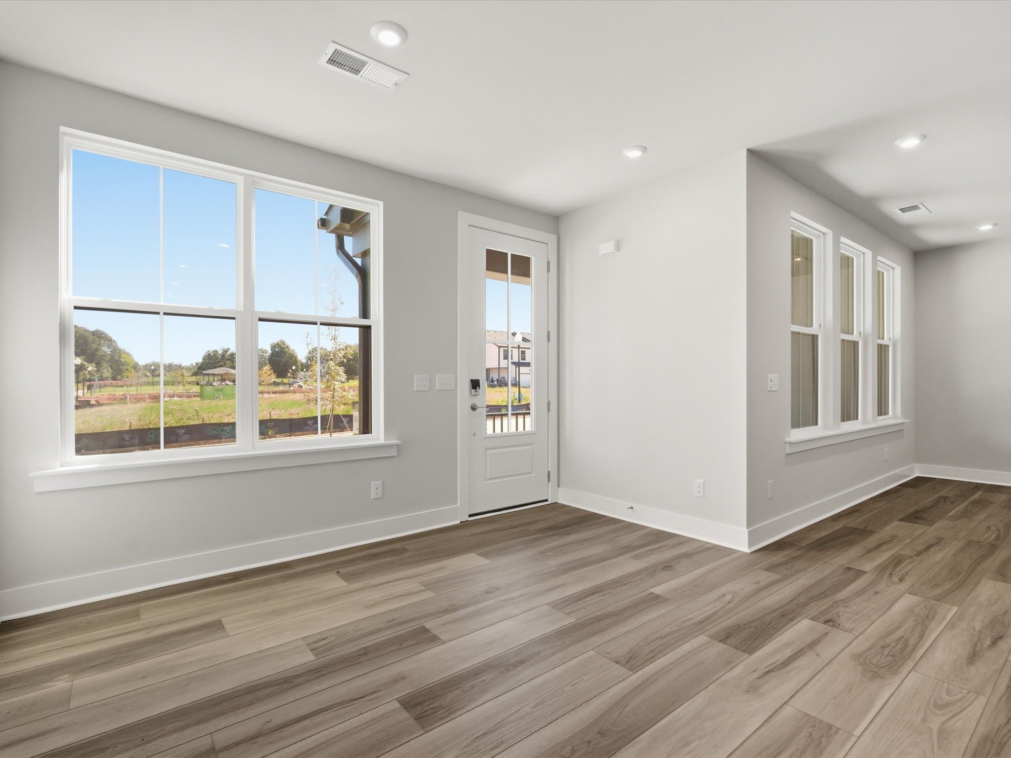 321 Ardmore Dr
