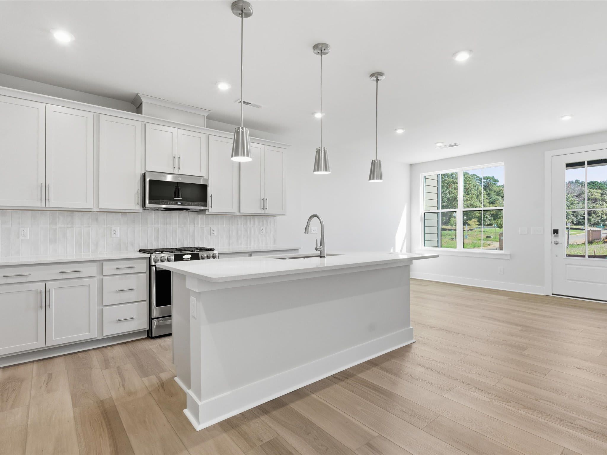 321 Ardmore Dr
