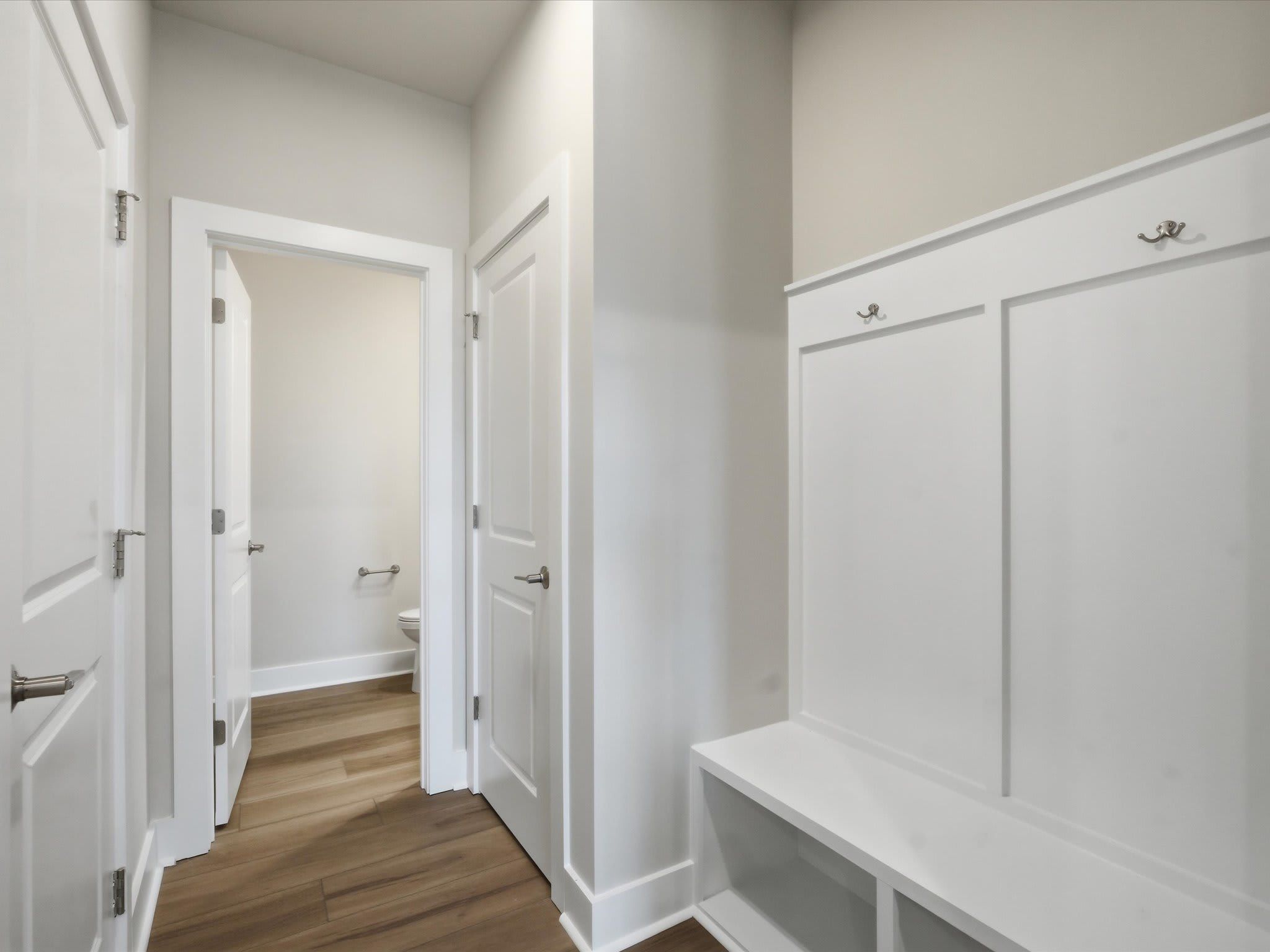 321 Ardmore Dr