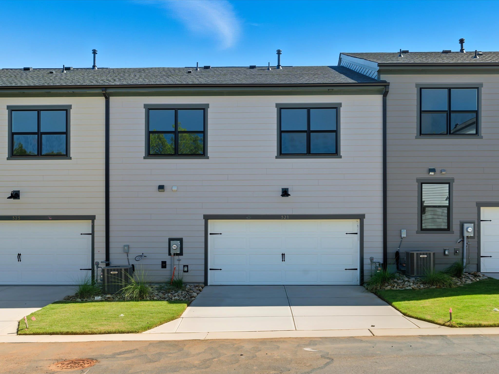 321 Ardmore Dr