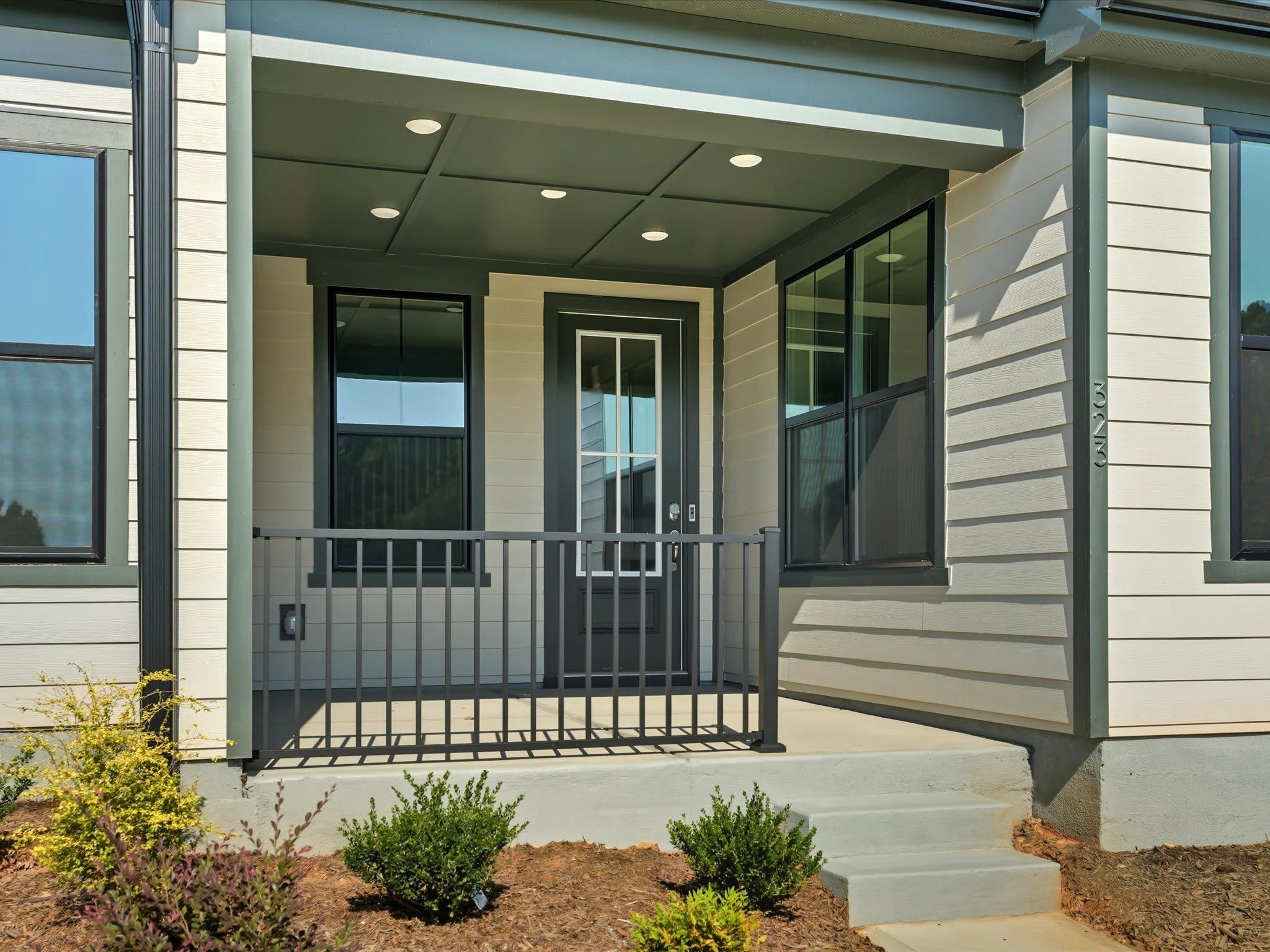 323 Ardmore Dr