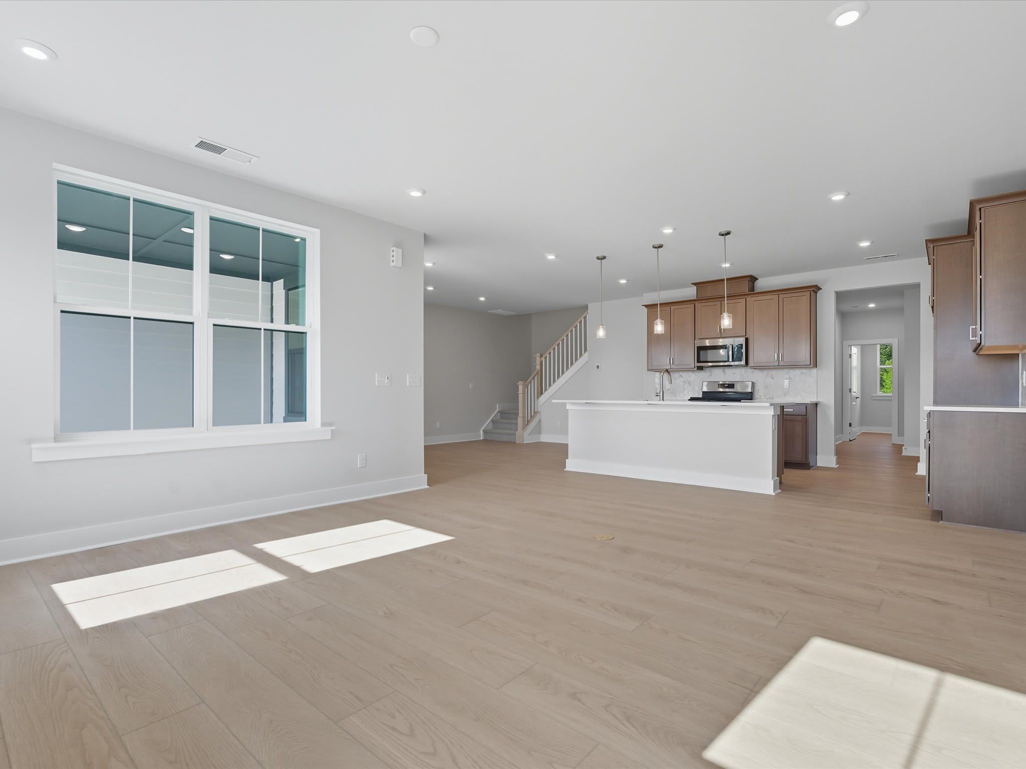 323 Ardmore Dr