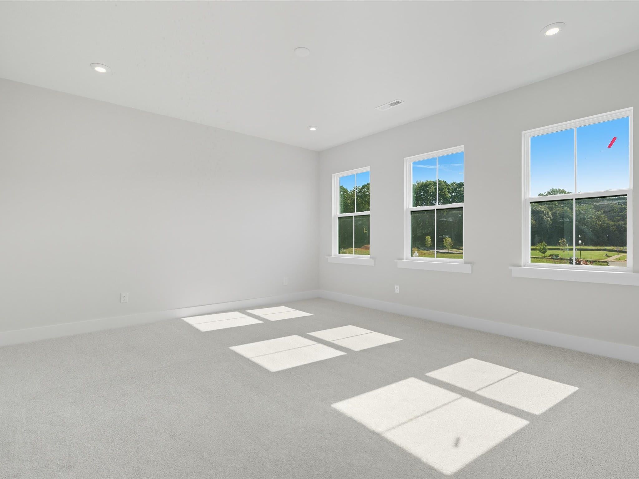 323 Ardmore Dr