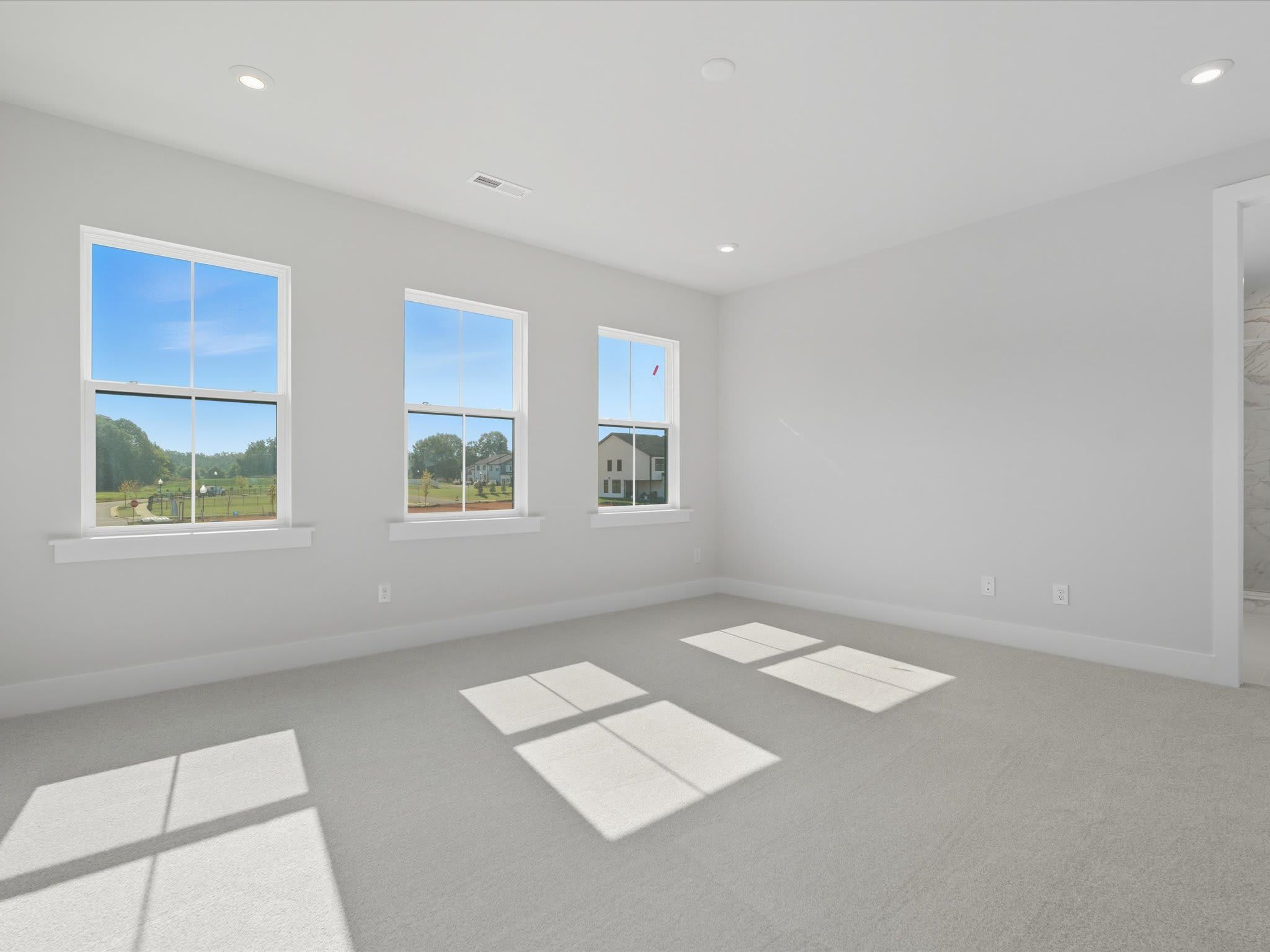 323 Ardmore Dr