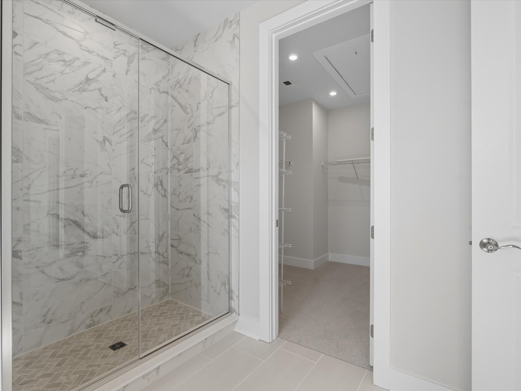 323 Ardmore Dr