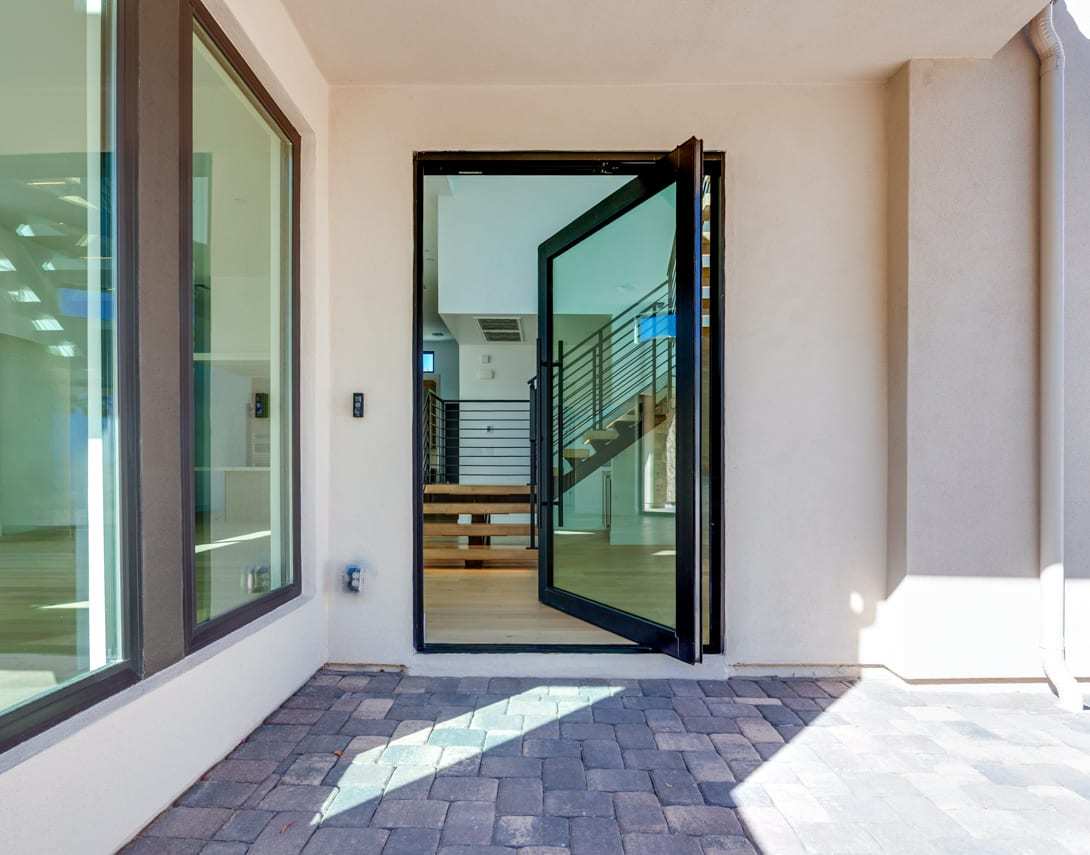 45 BELLISSIMA LAGO COURT