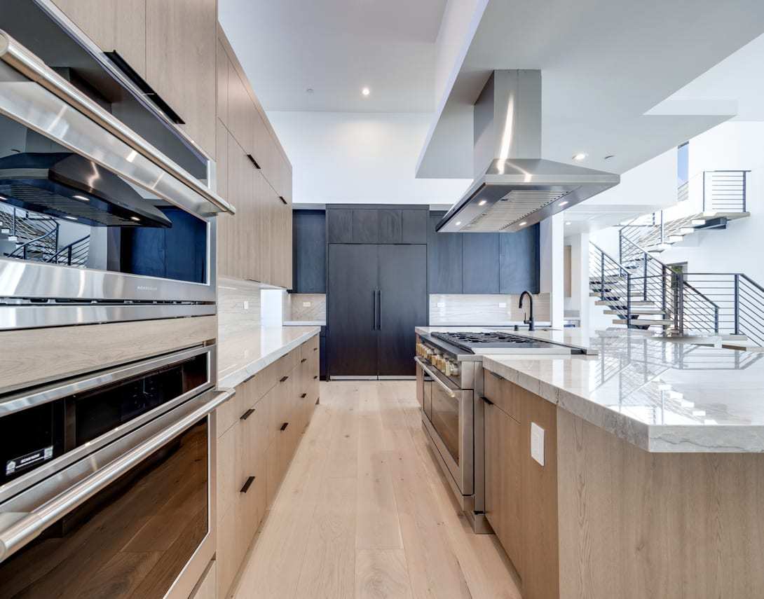 45 BELLISSIMA LAGO COURT
