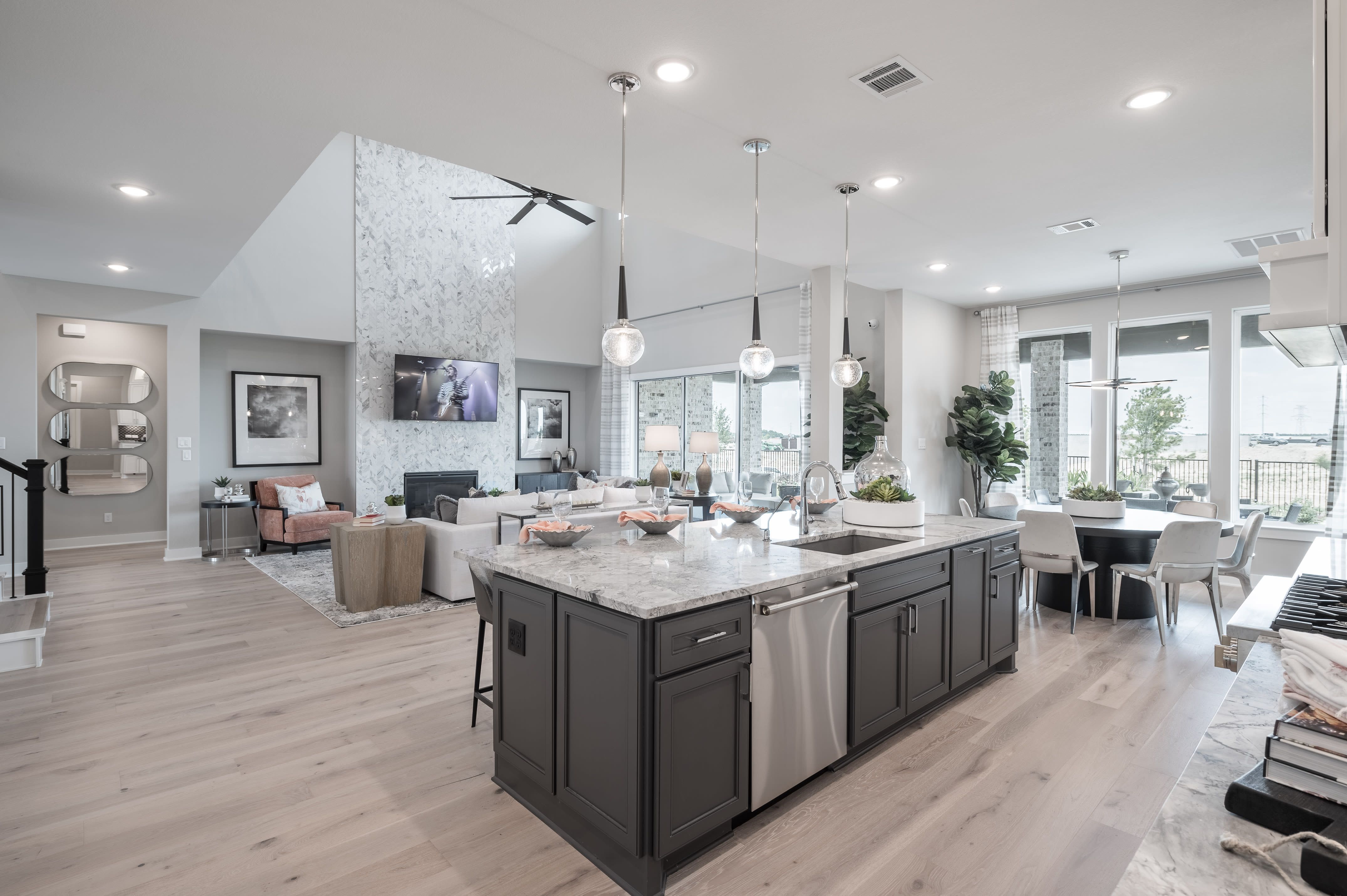 casa en Bridgeland 80' por Tri Pointe Homes